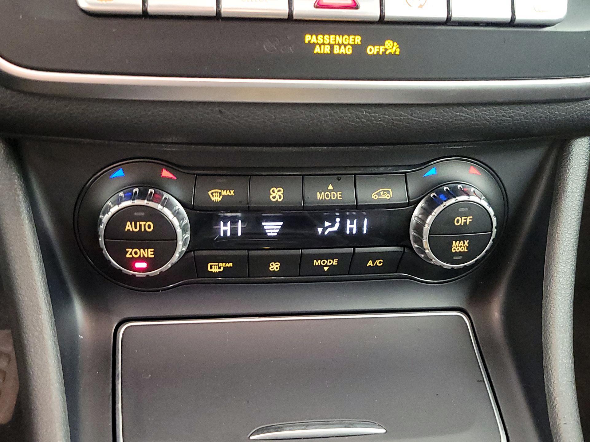 Thumbnail: 2019 Mercedes-Benz CLA - 17