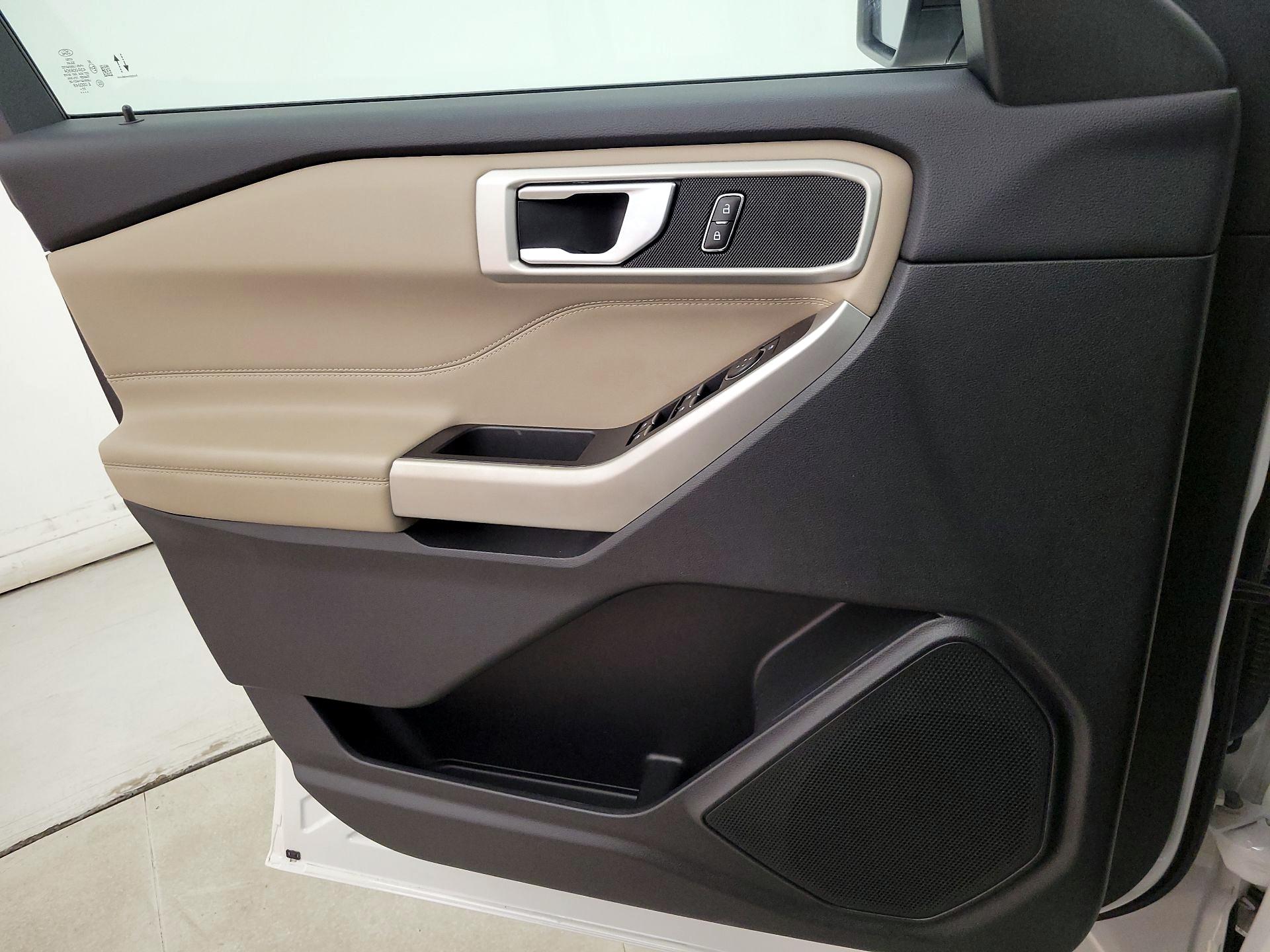 Thumbnail: 2023 Ford Explorer - 12