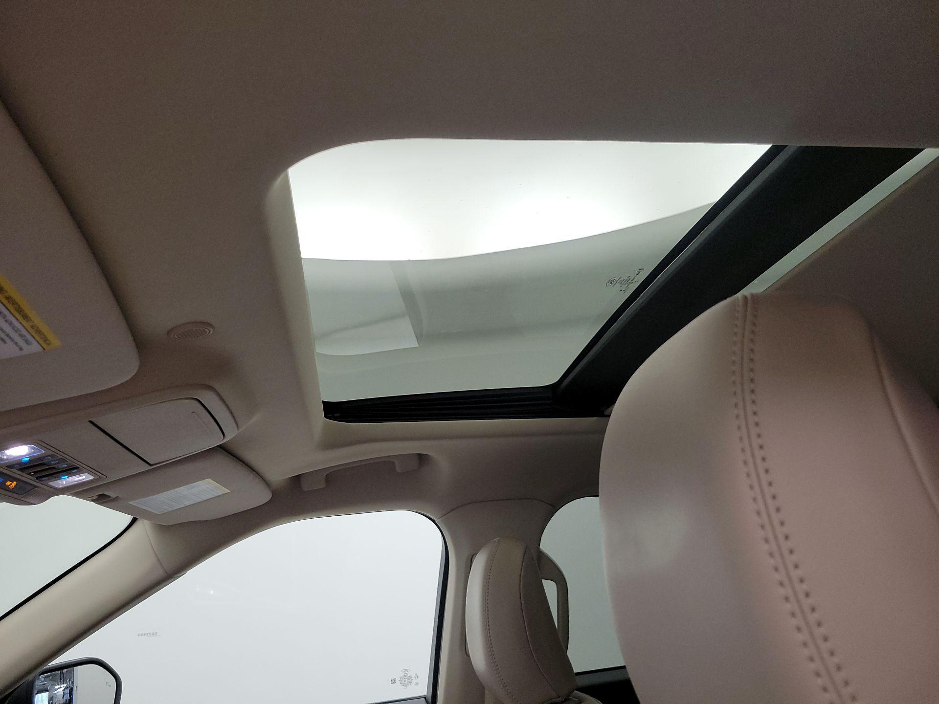 Thumbnail: 2023 Ford Explorer - 20