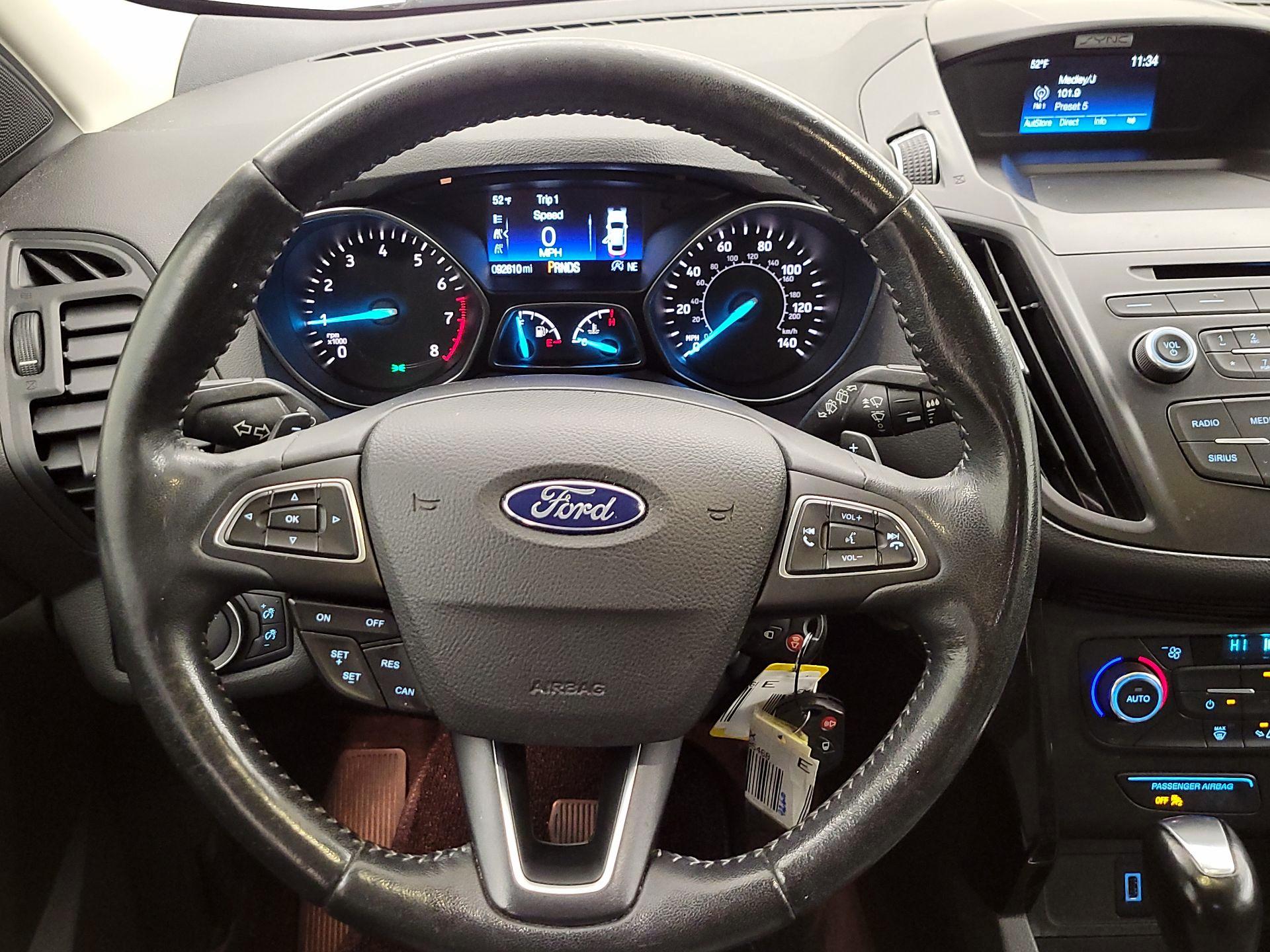 Thumbnail: 2017 Ford Escape - 10