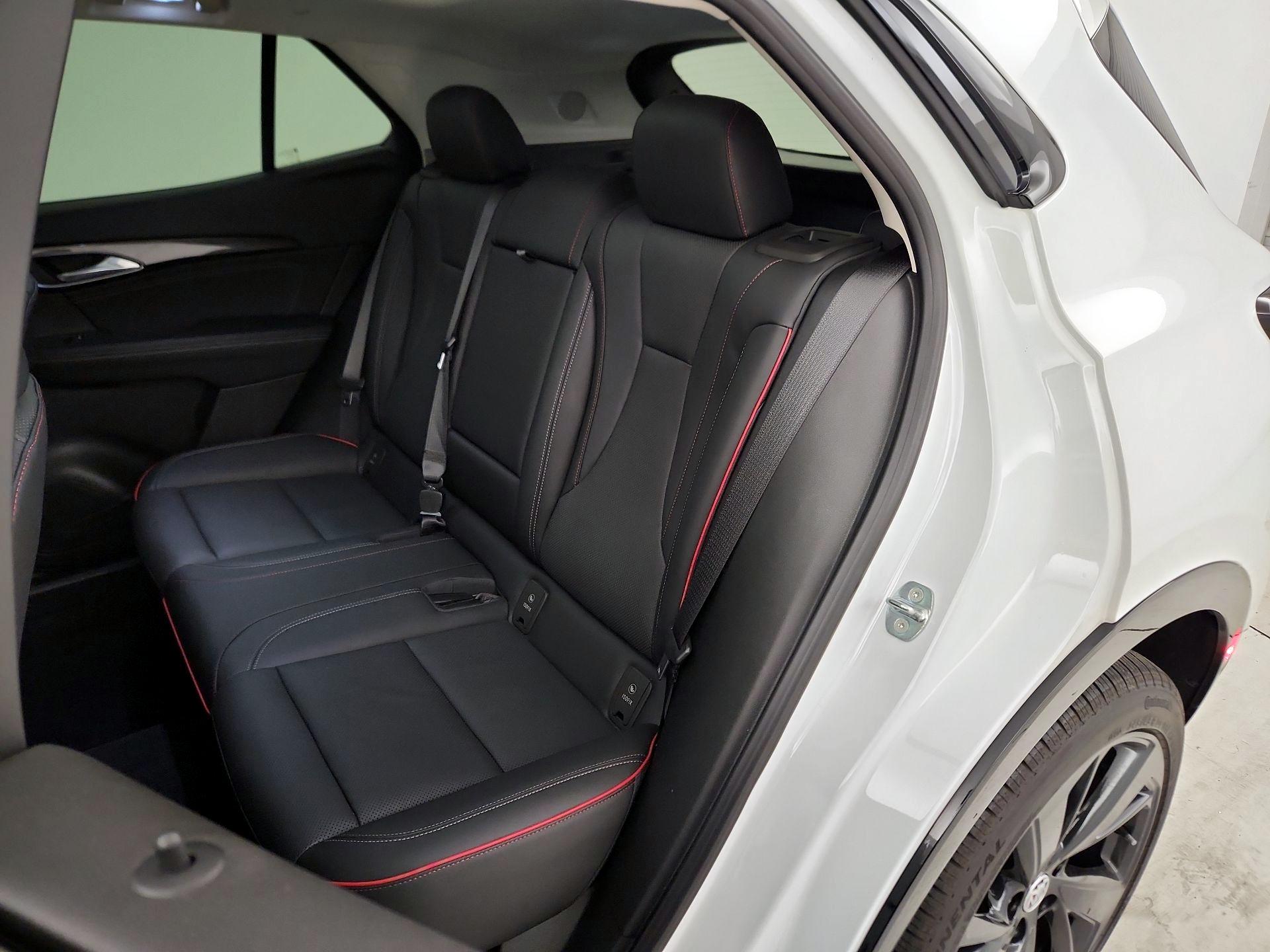 Thumbnail: 2023 Buick Envision - 20