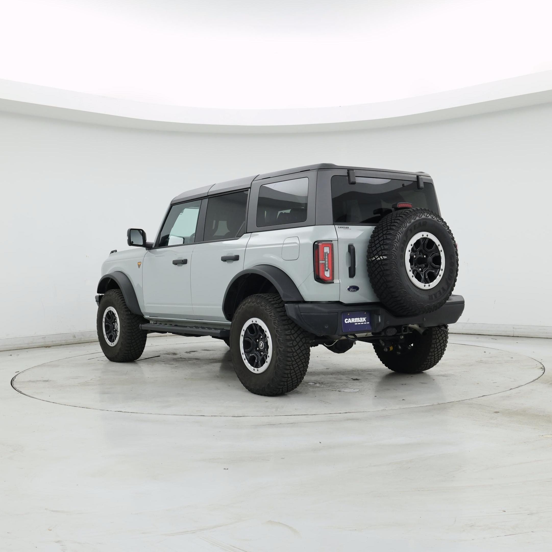 Thumbnail: 2023 Ford Bronco - 2