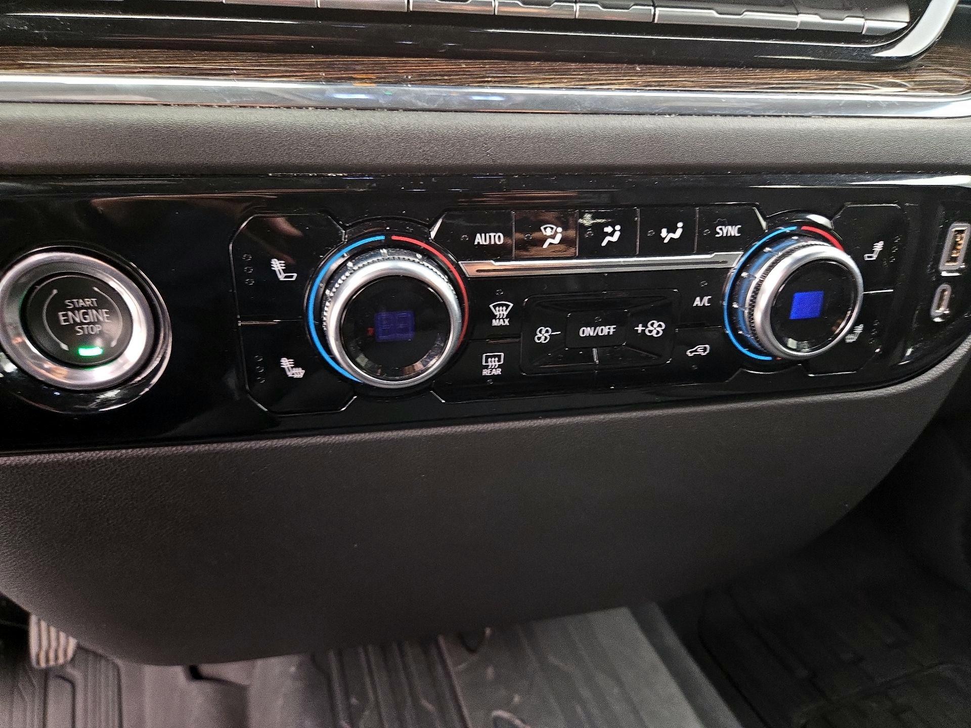 Thumbnail: 2023 GMC Sierra 1500 - 17