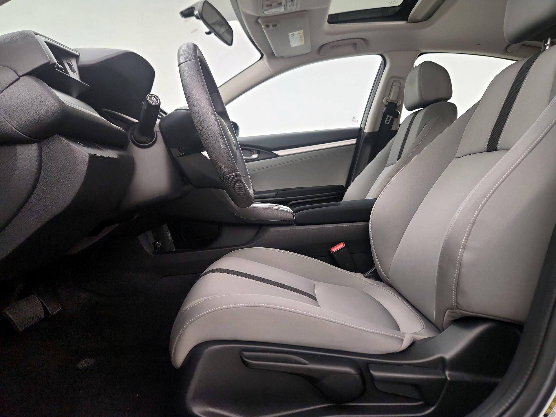 Thumbnail: 2017 Honda Civic - 11