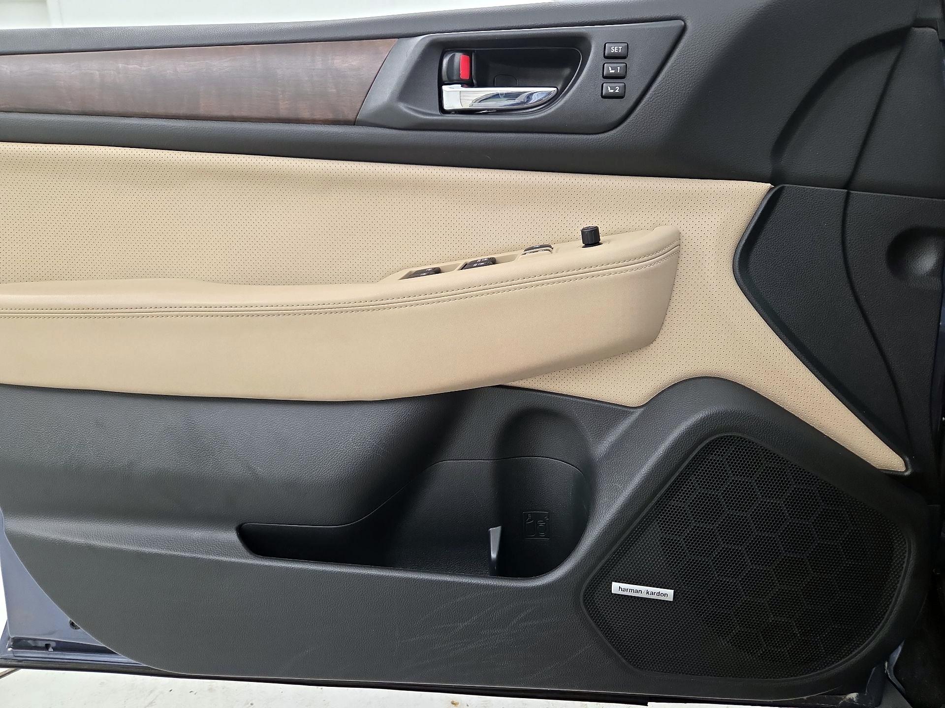 Thumbnail: 2015 Subaru Outback - 12