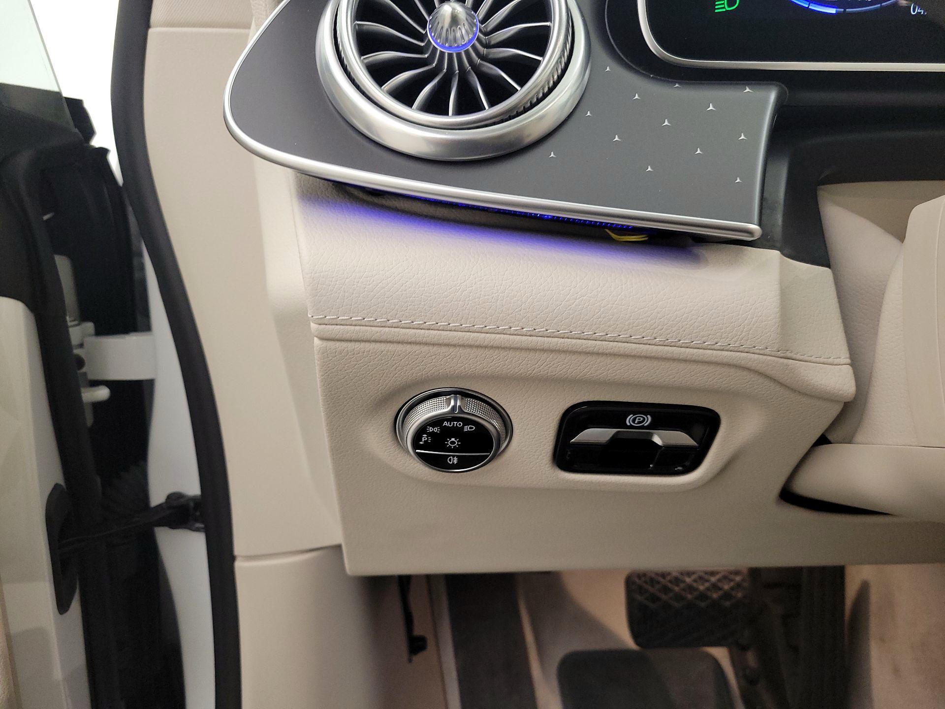 Thumbnail: 2022 Mercedes-Benz EQS - 13