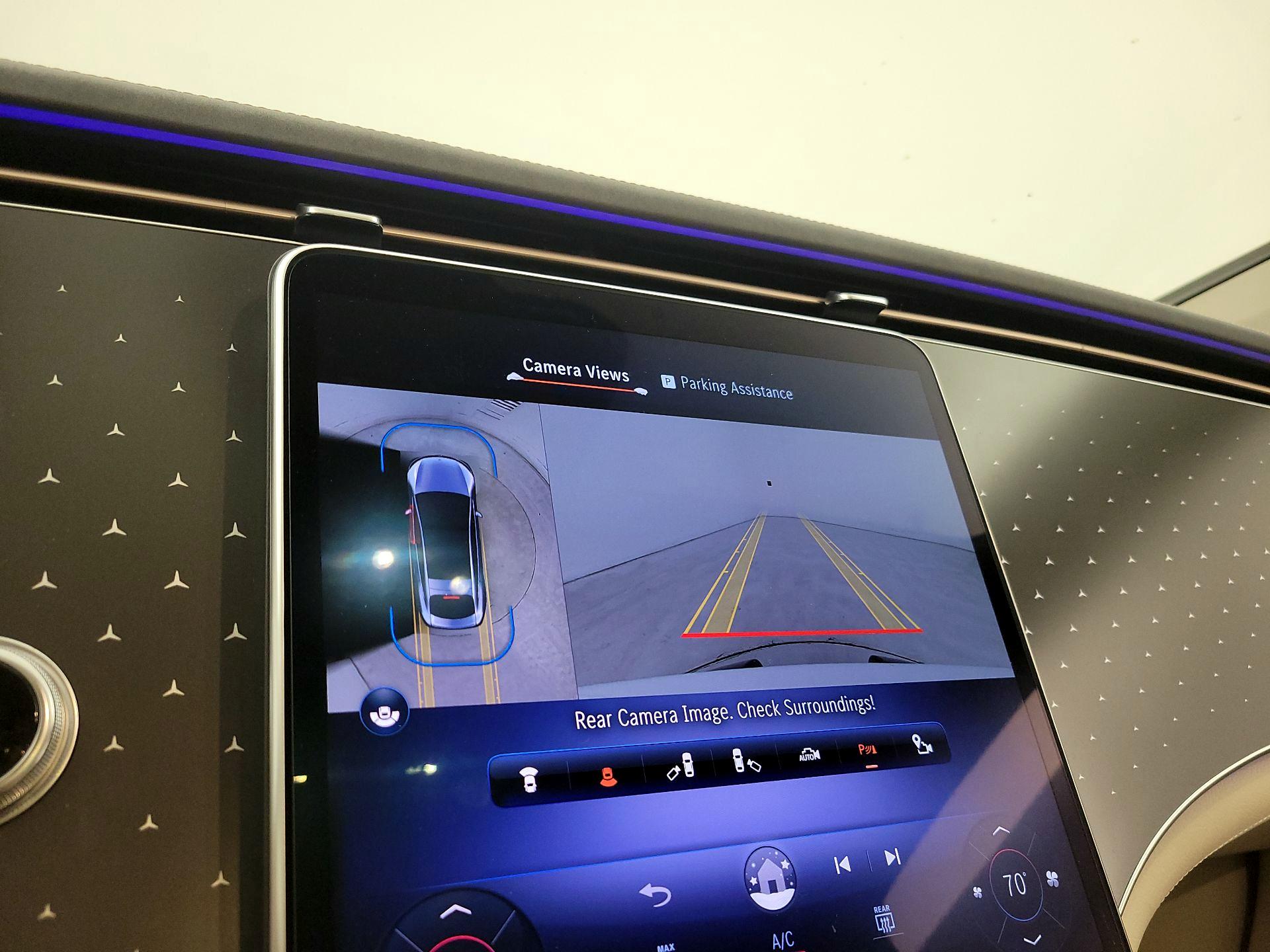 Thumbnail: 2022 Mercedes-Benz EQS - 15