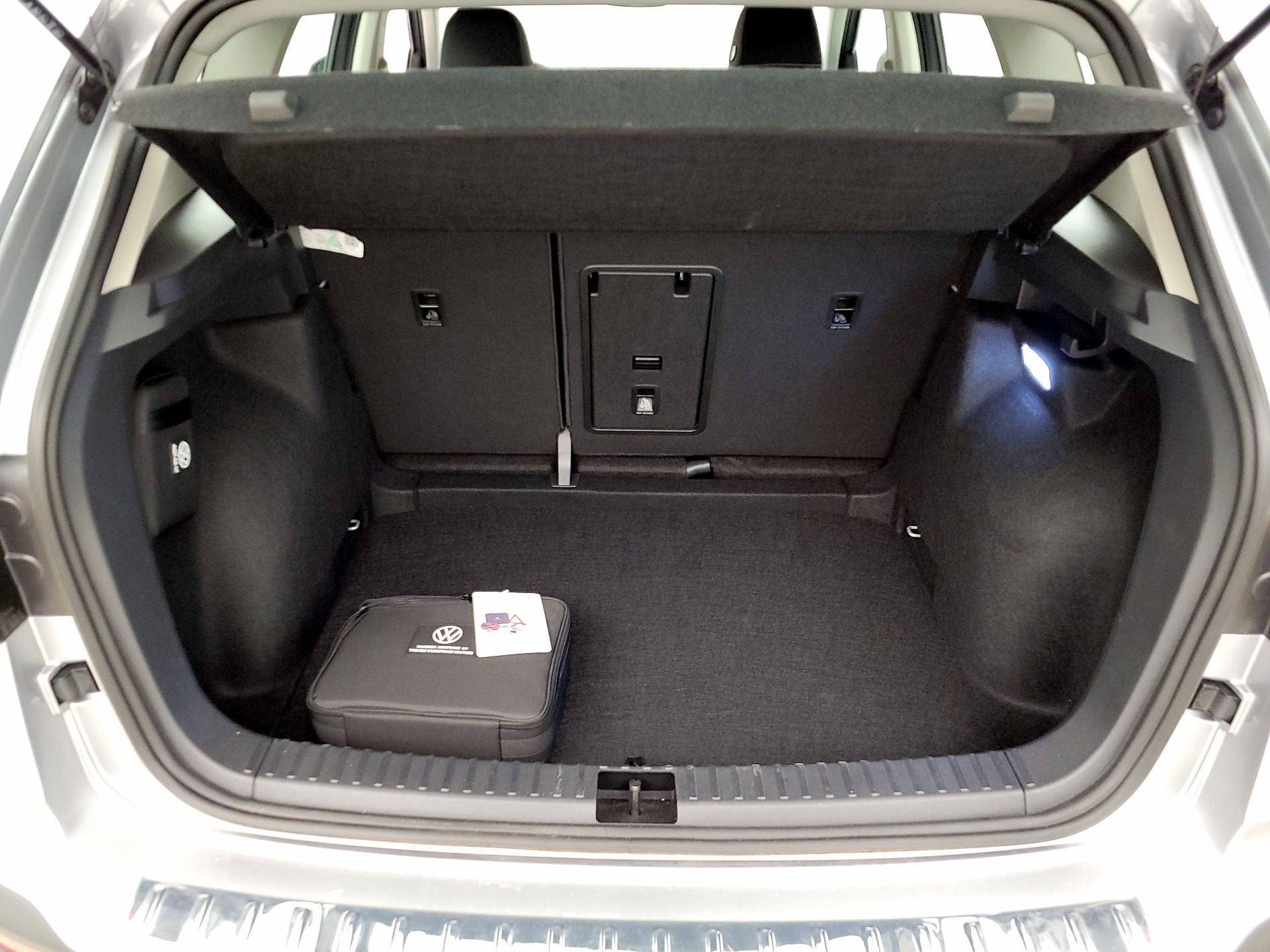 Thumbnail: 2024 Volkswagen Taos - 19