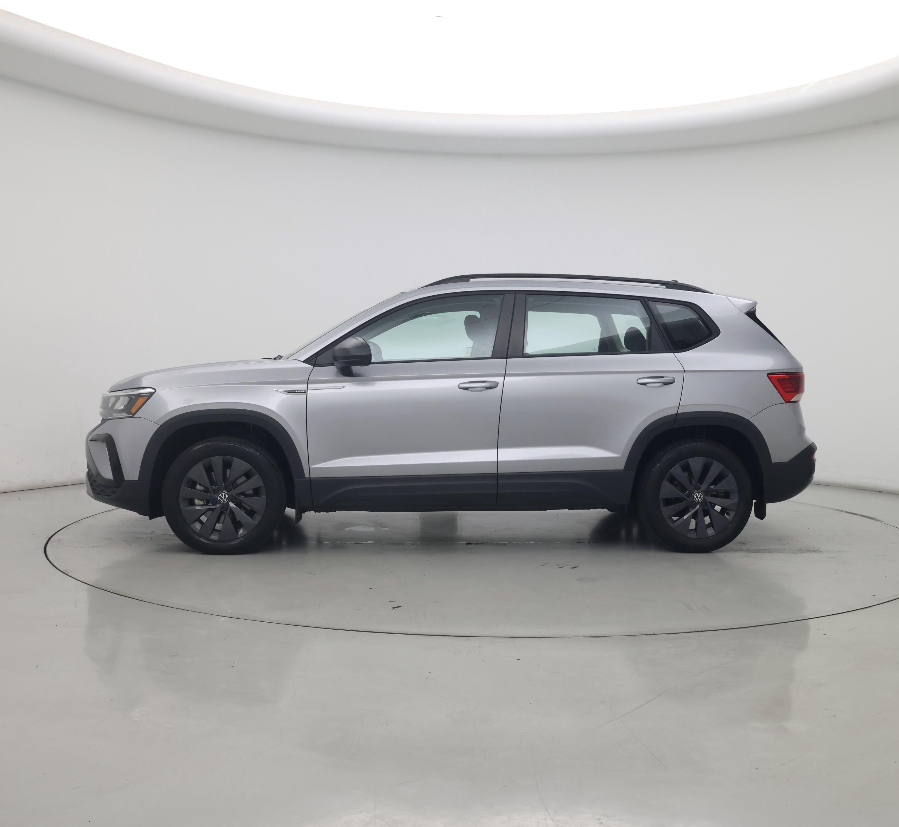 Thumbnail: 2024 Volkswagen Taos - 3