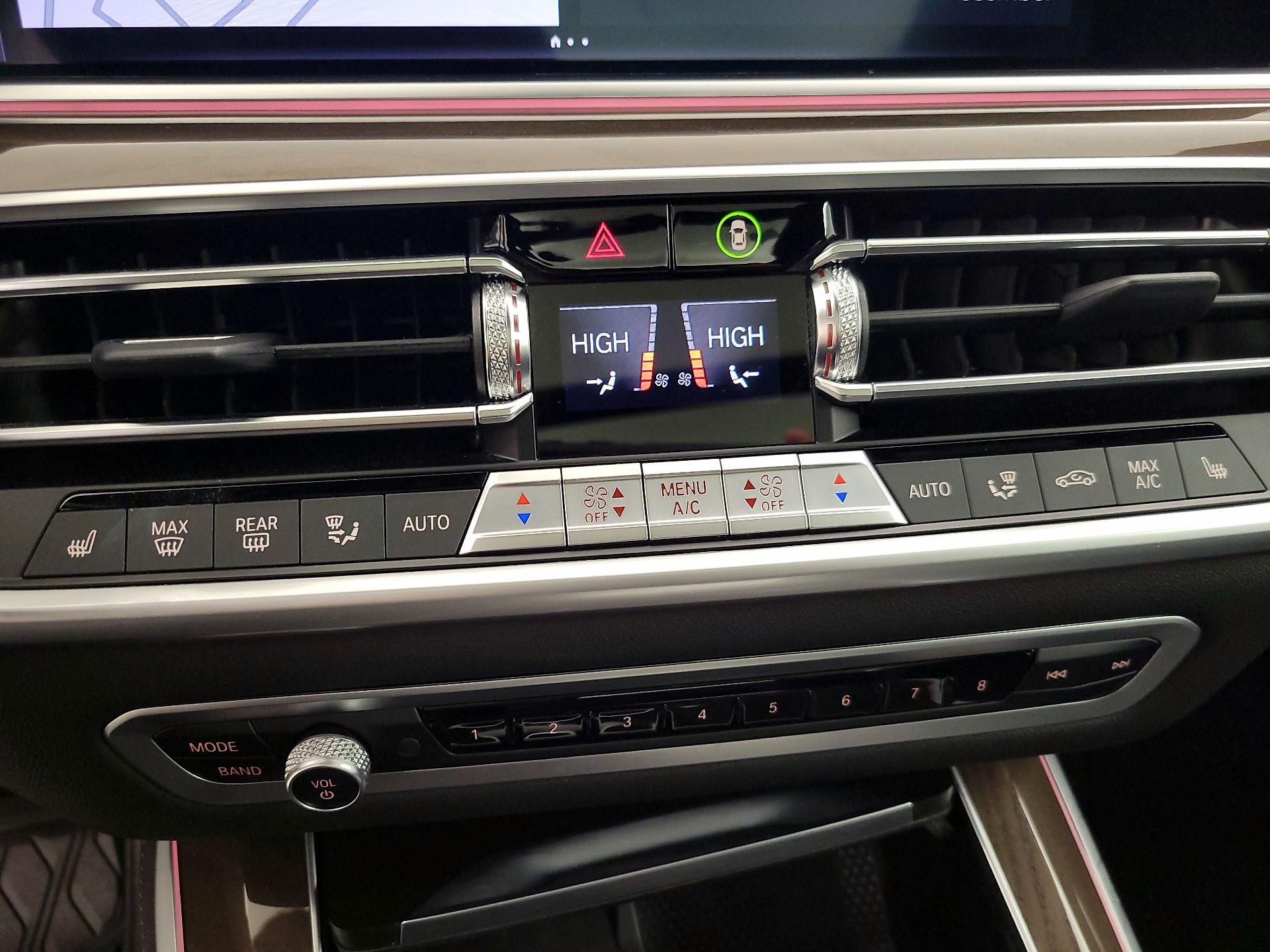 Thumbnail: 2023 BMW X5 - 17