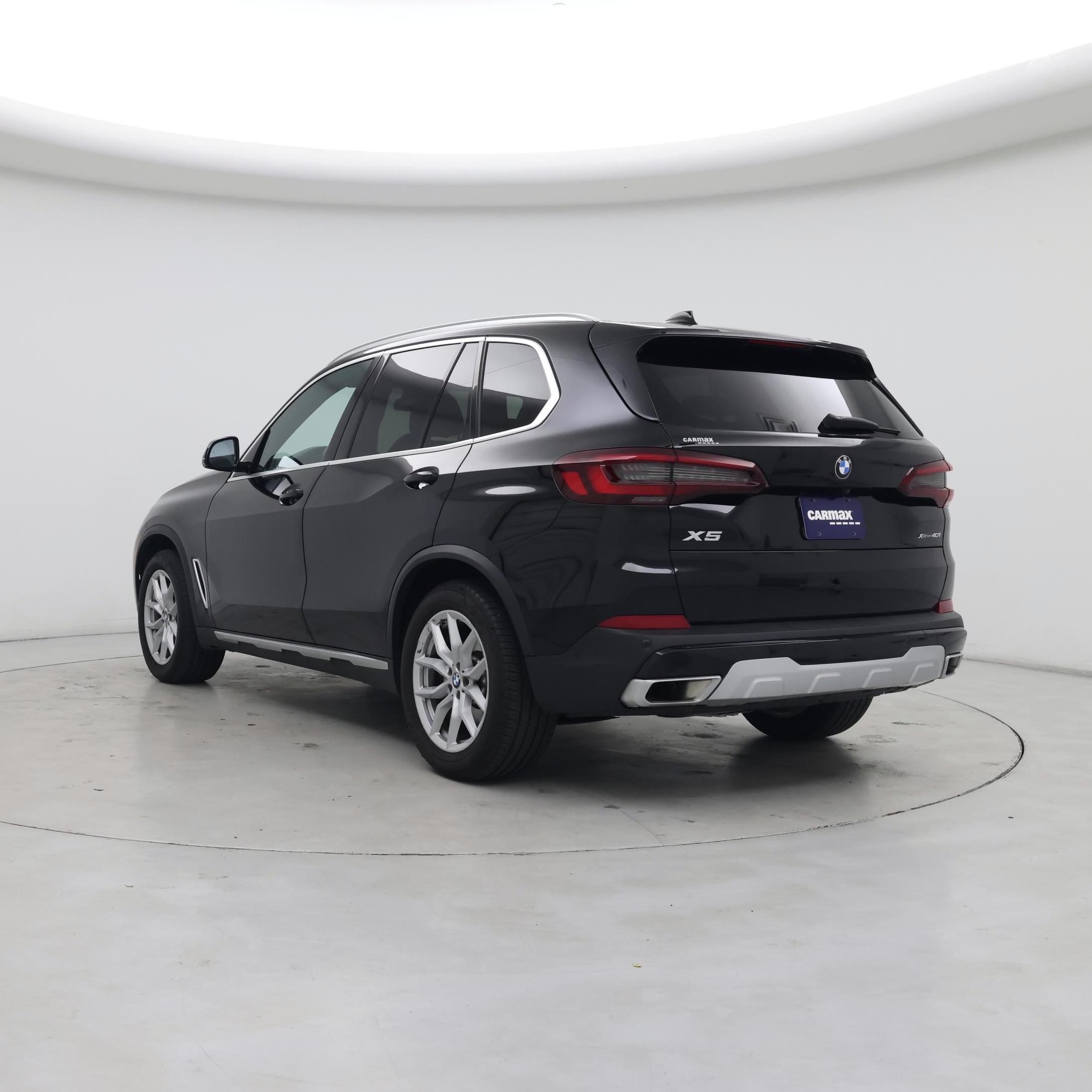 Thumbnail: 2023 BMW X5 - 2