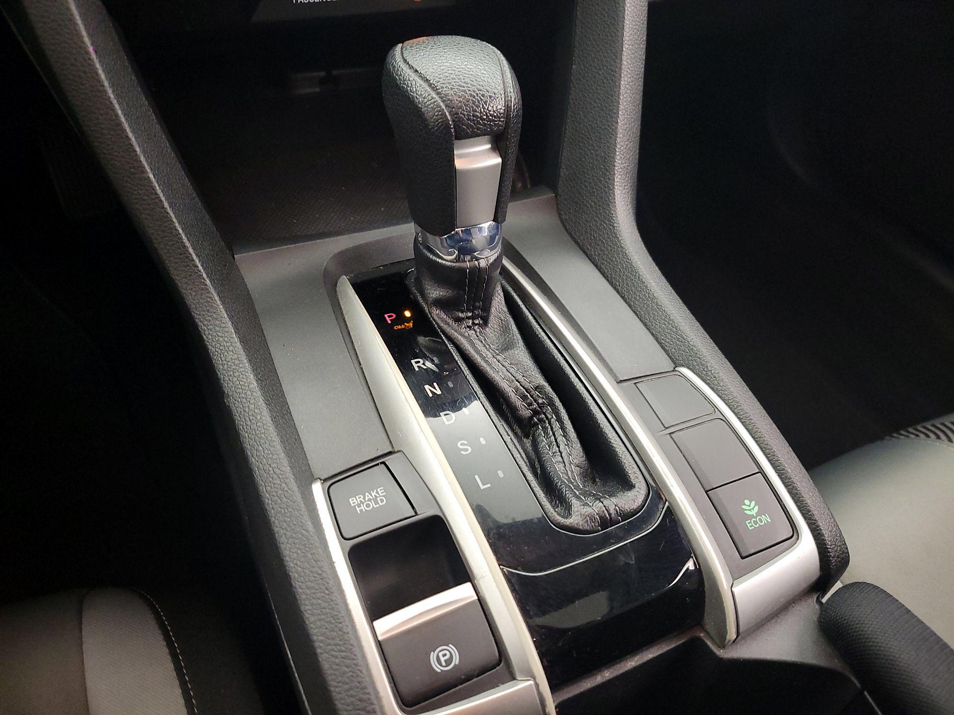 Thumbnail: 2016 Honda Civic - 17