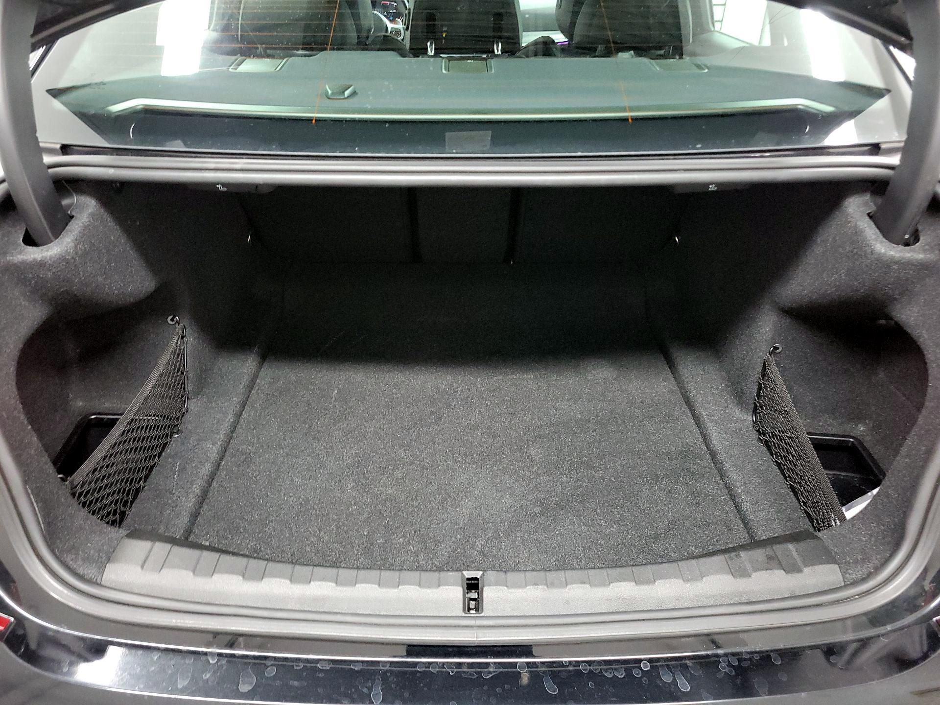 Thumbnail: 2021 BMW 3 Series - 17