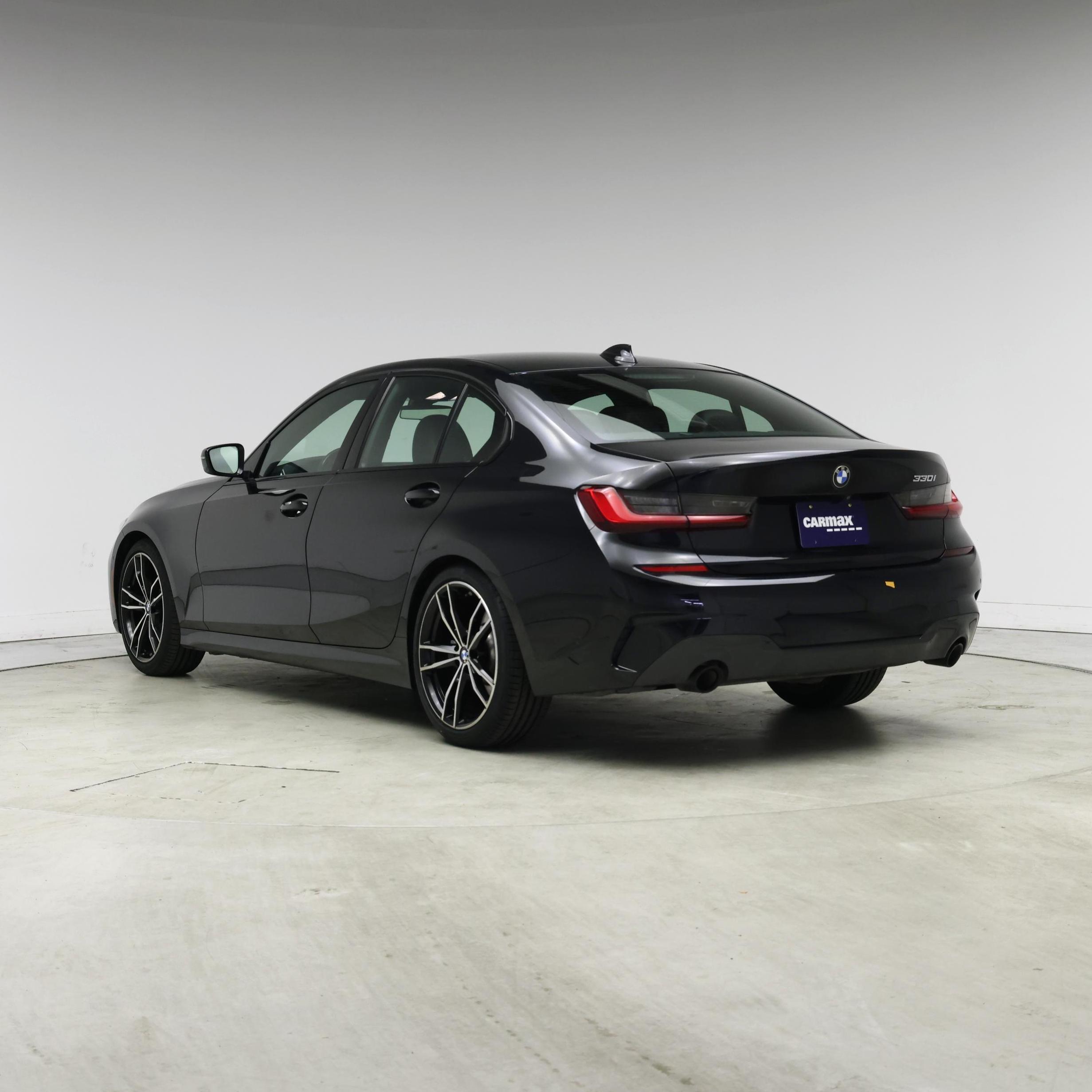 Thumbnail: 2021 BMW 3 Series - 2