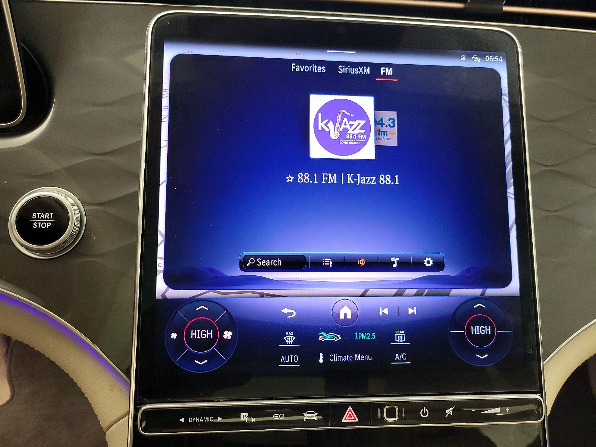 Thumbnail: 2022 Mercedes-Benz EQS - 16