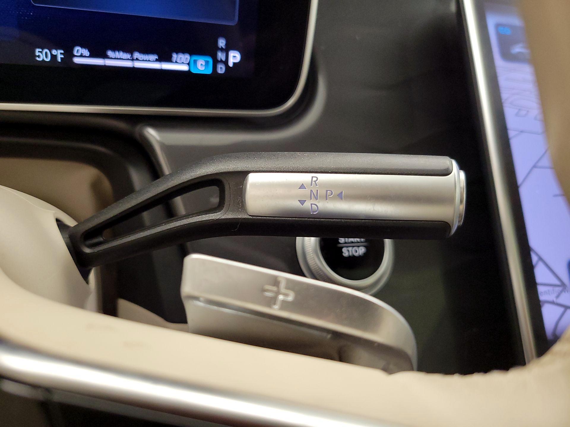 Thumbnail: 2022 Mercedes-Benz EQS - 18