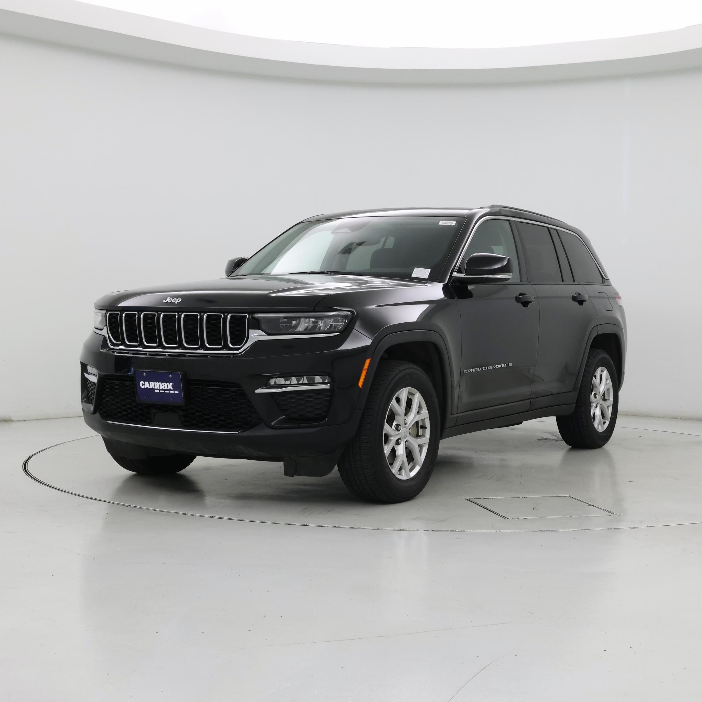 Thumbnail: 2024 Jeep Grand Cherokee - 4