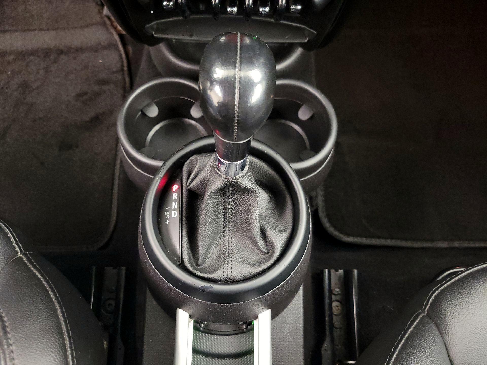 Thumbnail: 2015 MINI Cooper Paceman - 15