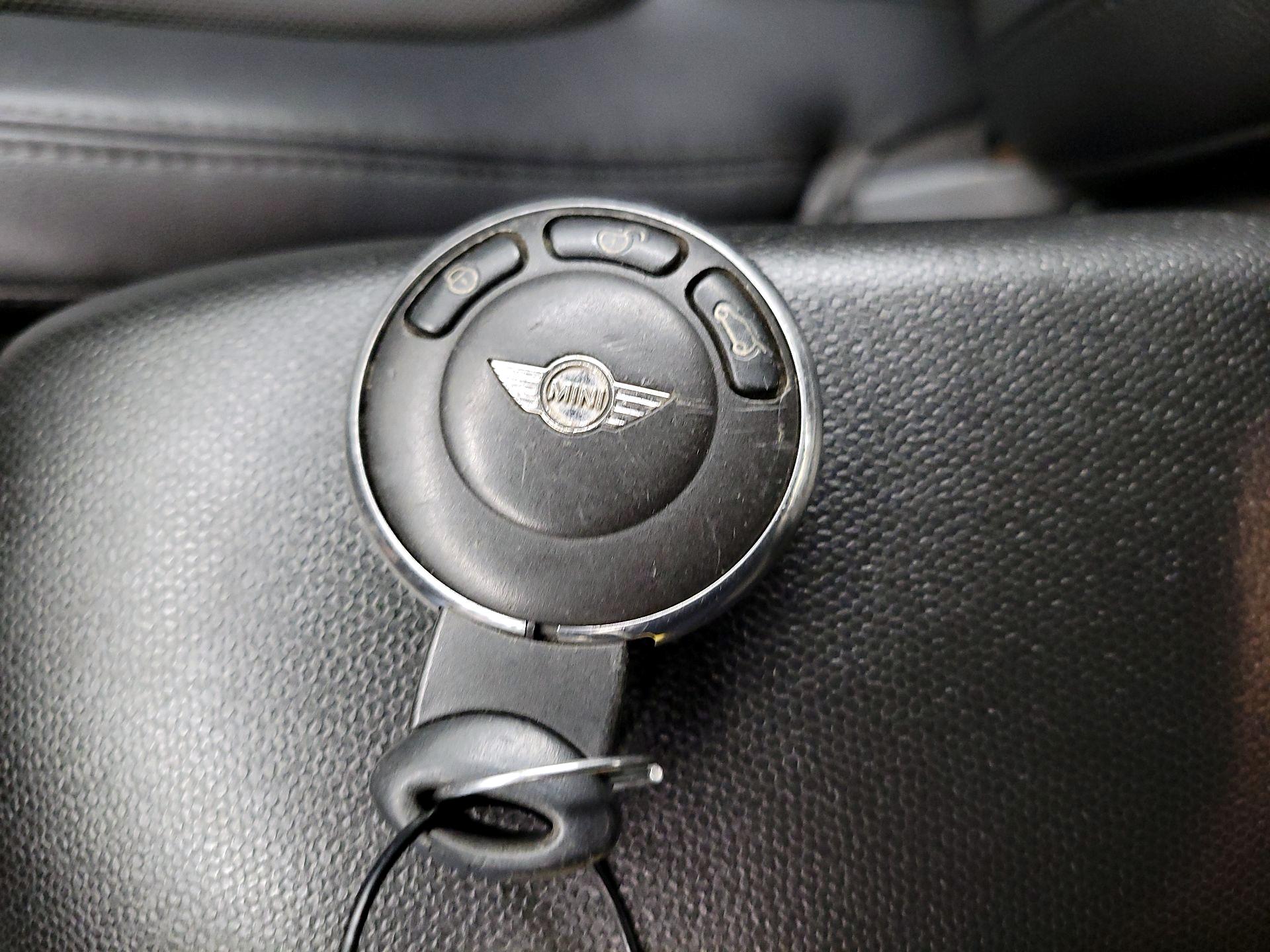 Thumbnail: 2015 MINI Cooper Paceman - 19