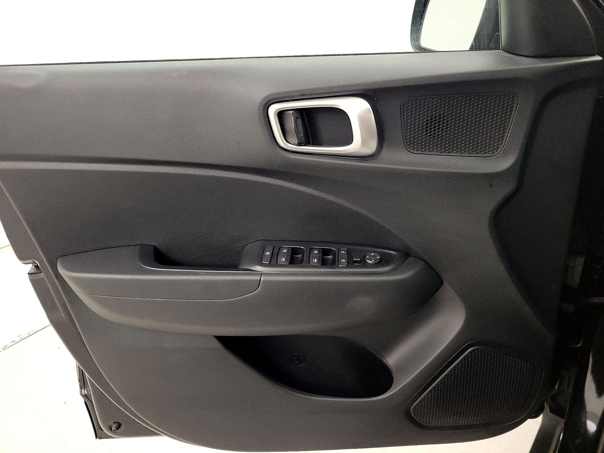 Thumbnail: 2020 Hyundai Venue - 12