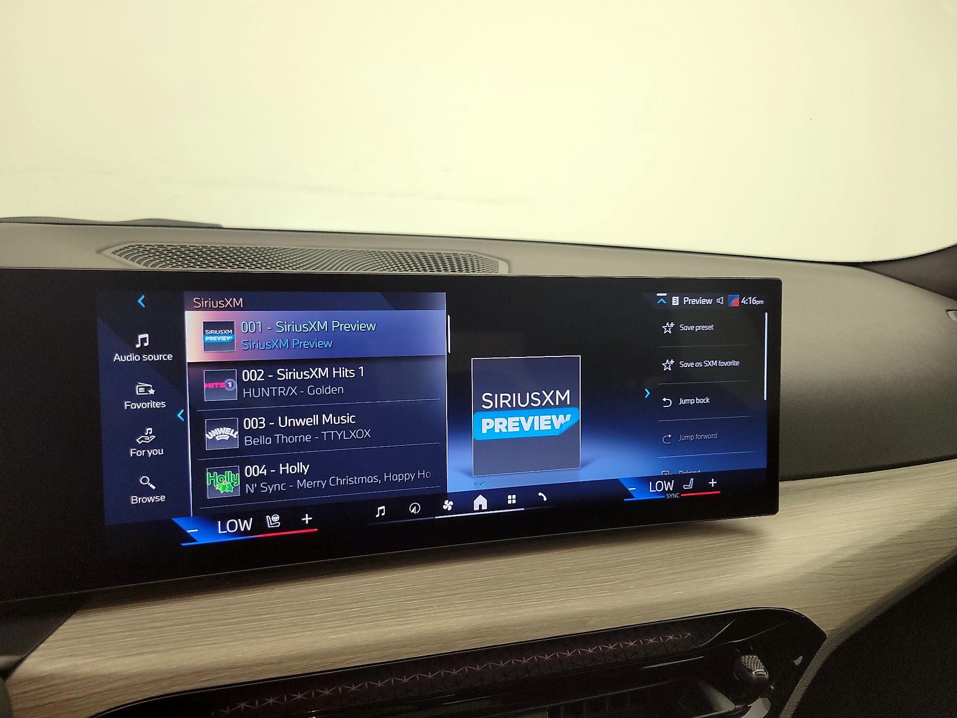 Thumbnail: 2025 BMW 3 Series - 15