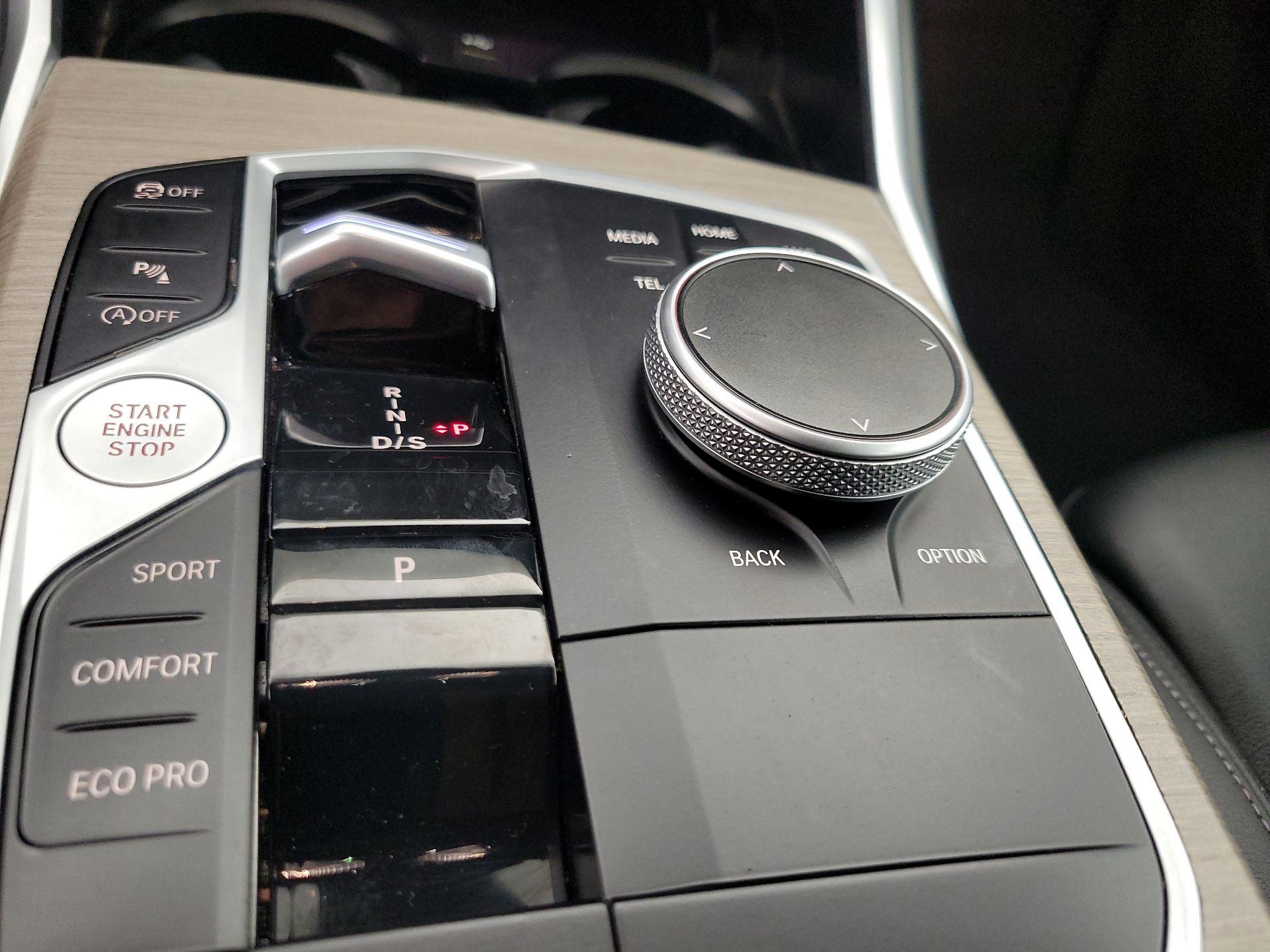 Thumbnail: 2025 BMW 3 Series - 17