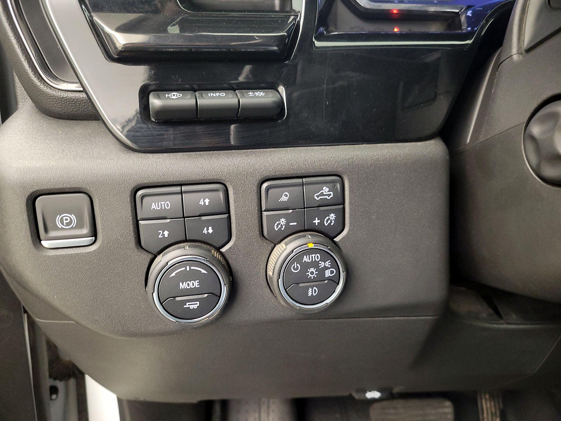 Thumbnail: 2024 Chevrolet Silverado 1500 - 11