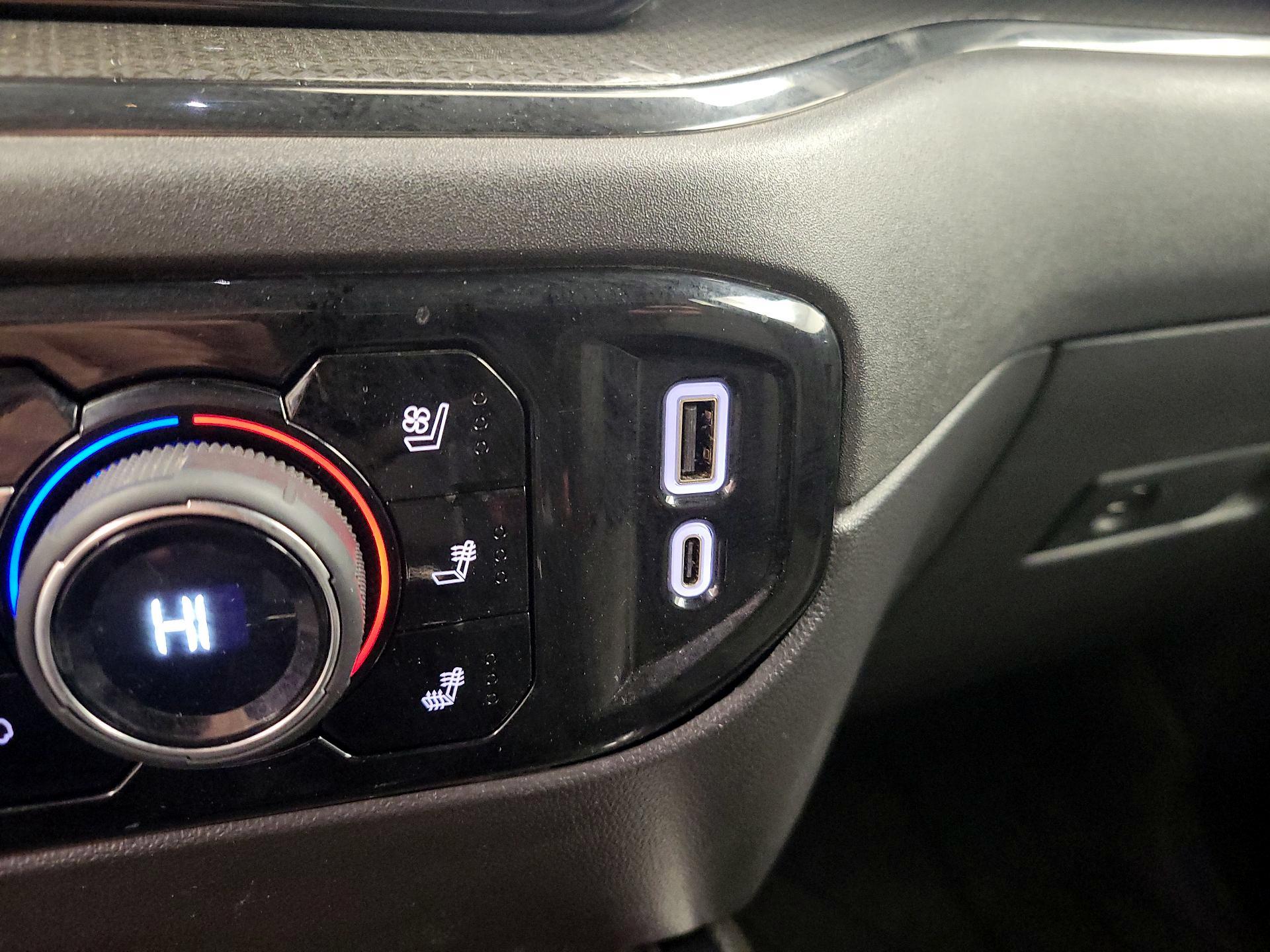 Thumbnail: 2024 Chevrolet Silverado 1500 - 16