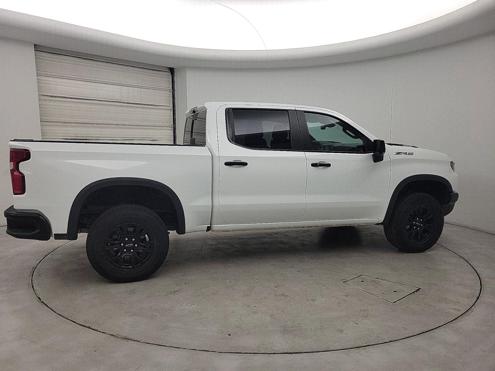 Thumbnail: 2024 Chevrolet Silverado 1500 - 4