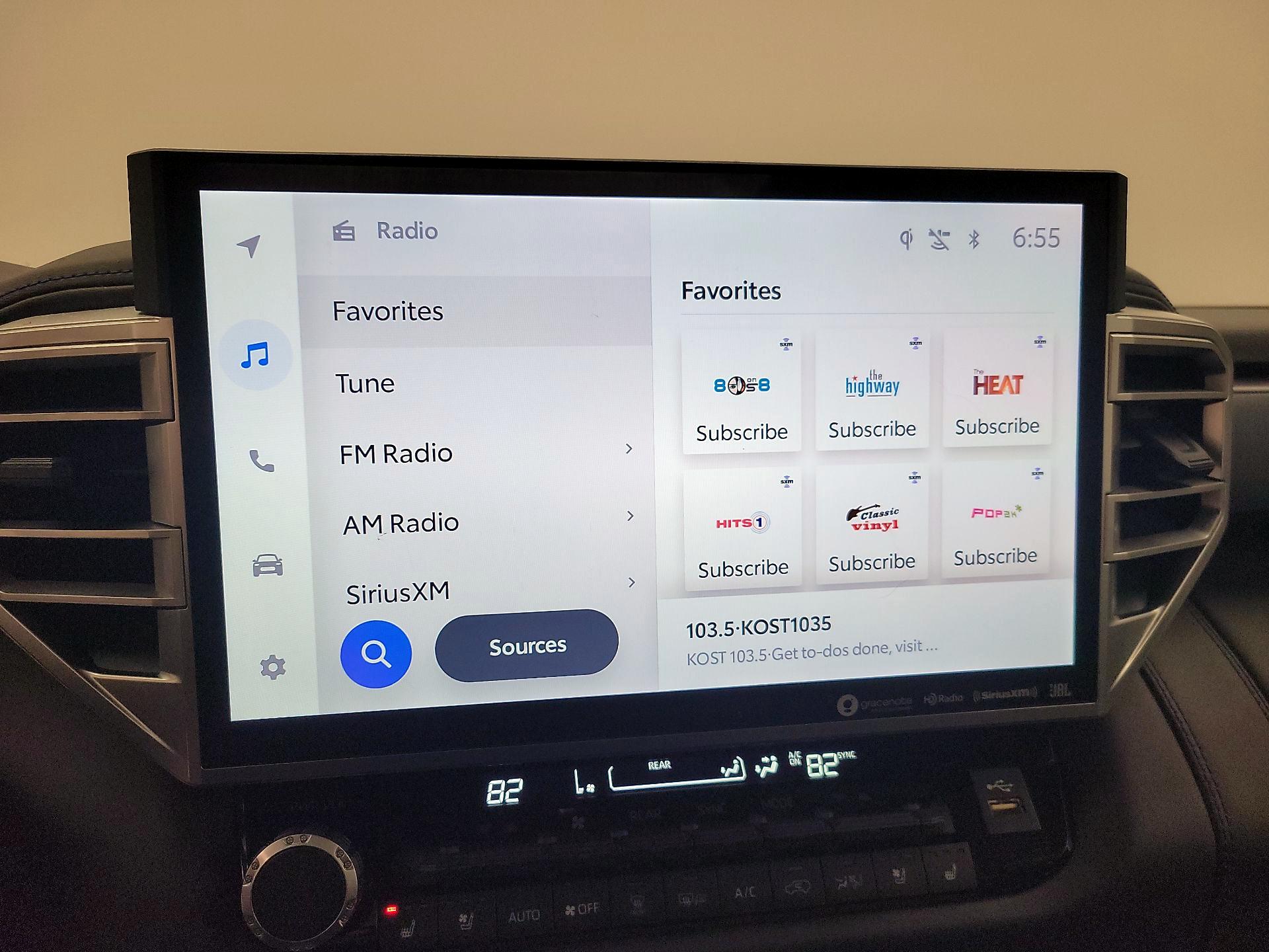 Thumbnail: 2024 Toyota Sequoia - 15