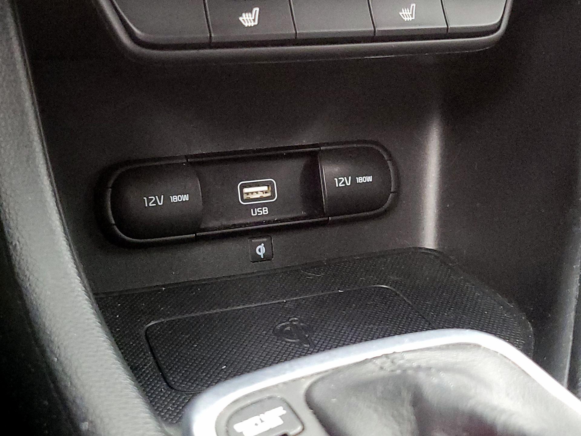 Thumbnail: 2022 Kia Sportage - 18