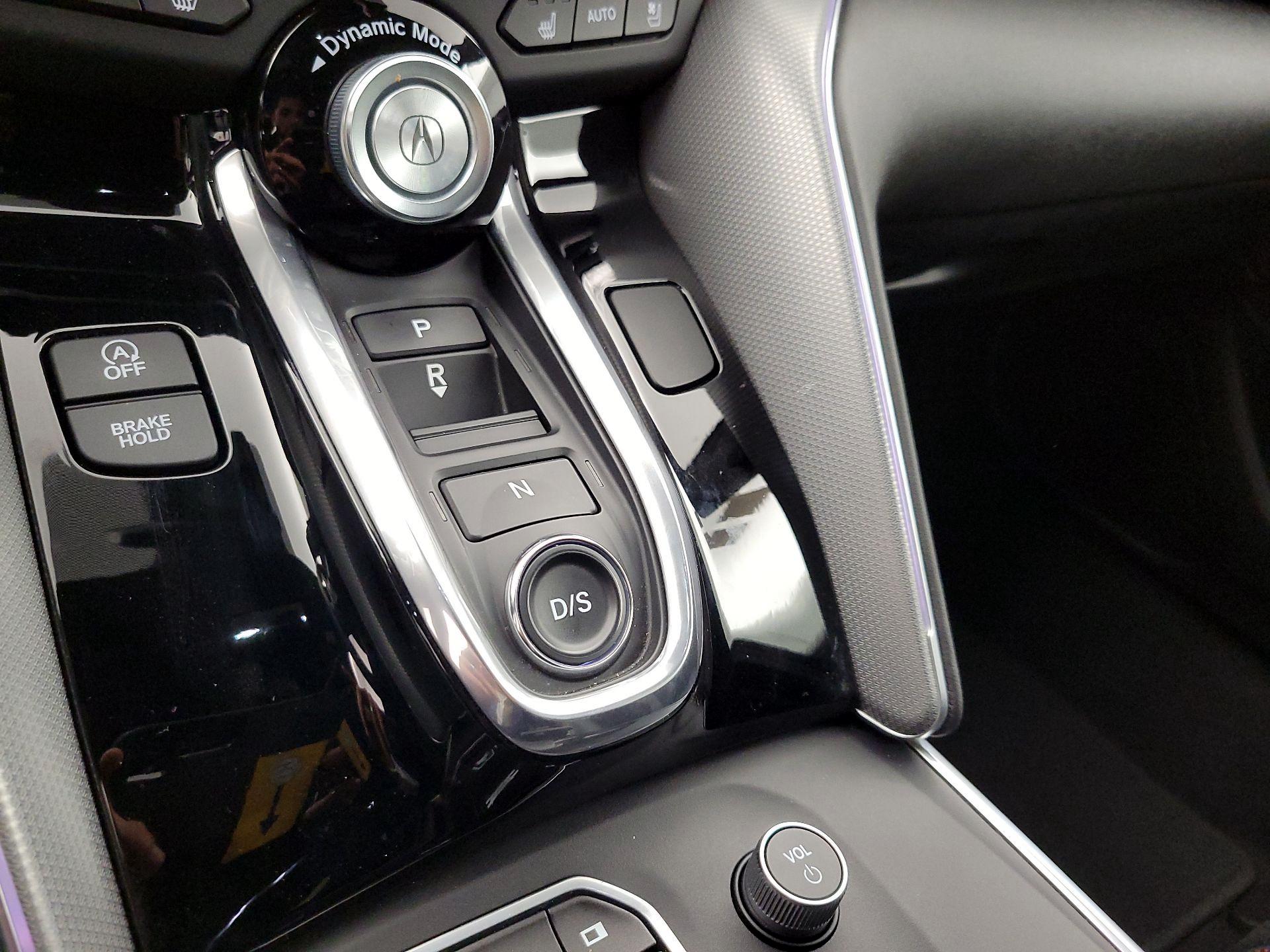 Thumbnail: 2023 Acura TLX - 17