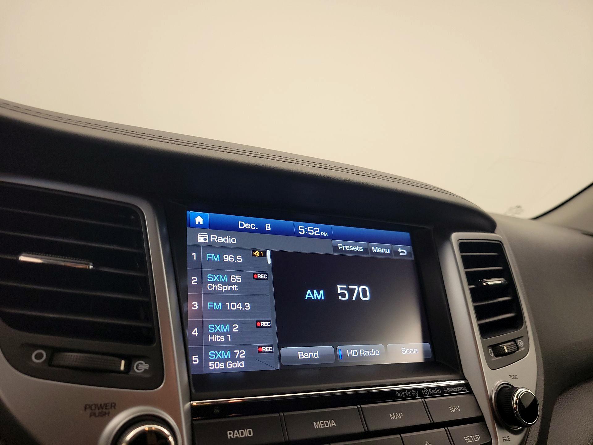 Thumbnail: 2018 Hyundai Tucson - 15