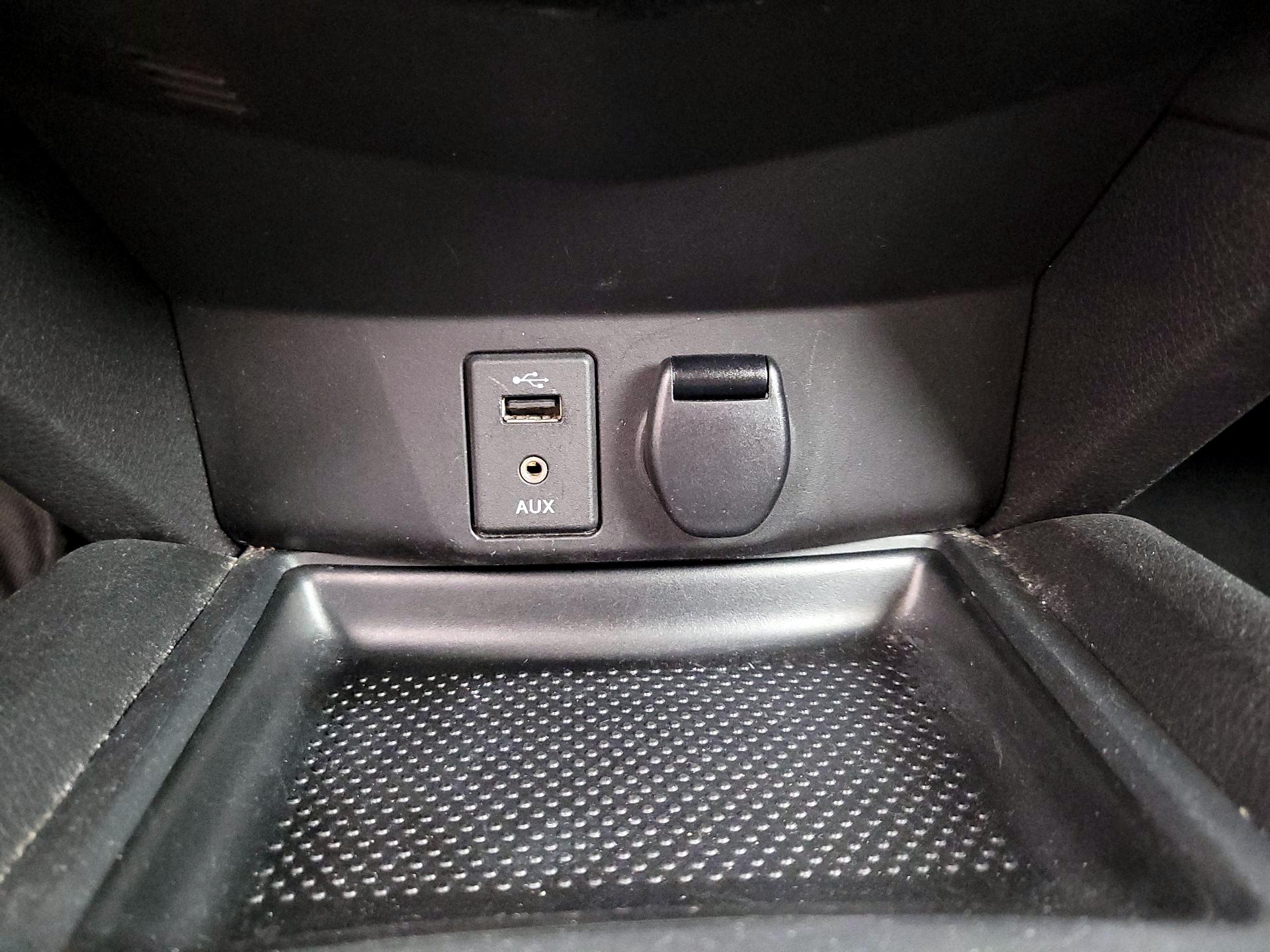 Thumbnail: 2016 Nissan Rogue - 19