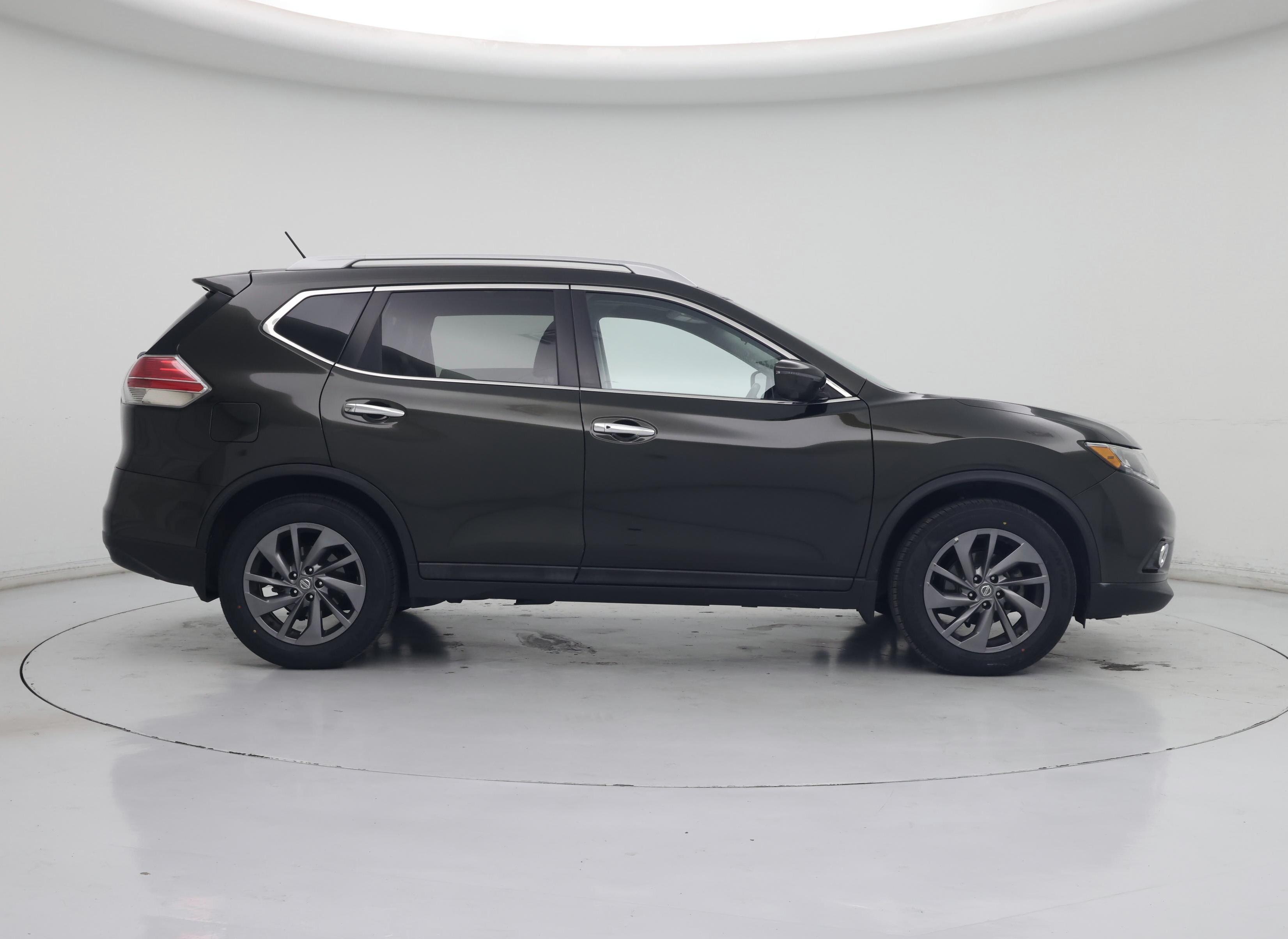 Thumbnail: 2016 Nissan Rogue - 7
