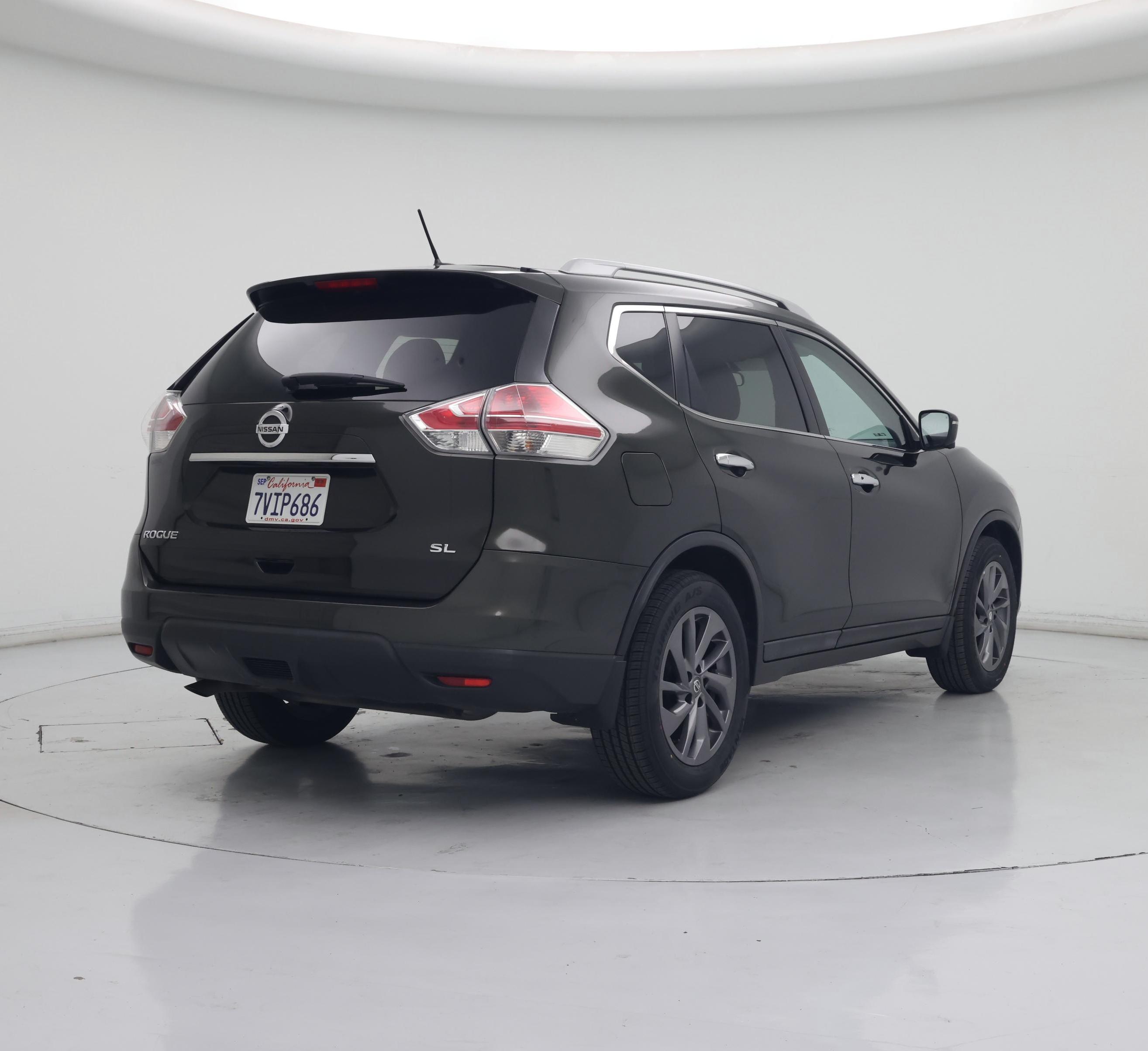 Thumbnail: 2016 Nissan Rogue - 8
