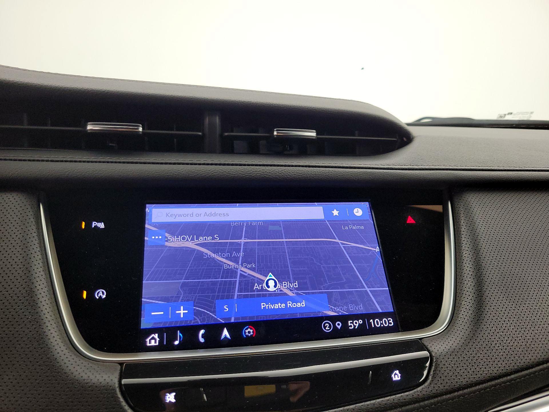 Thumbnail: 2025 Cadillac XT5 - 14