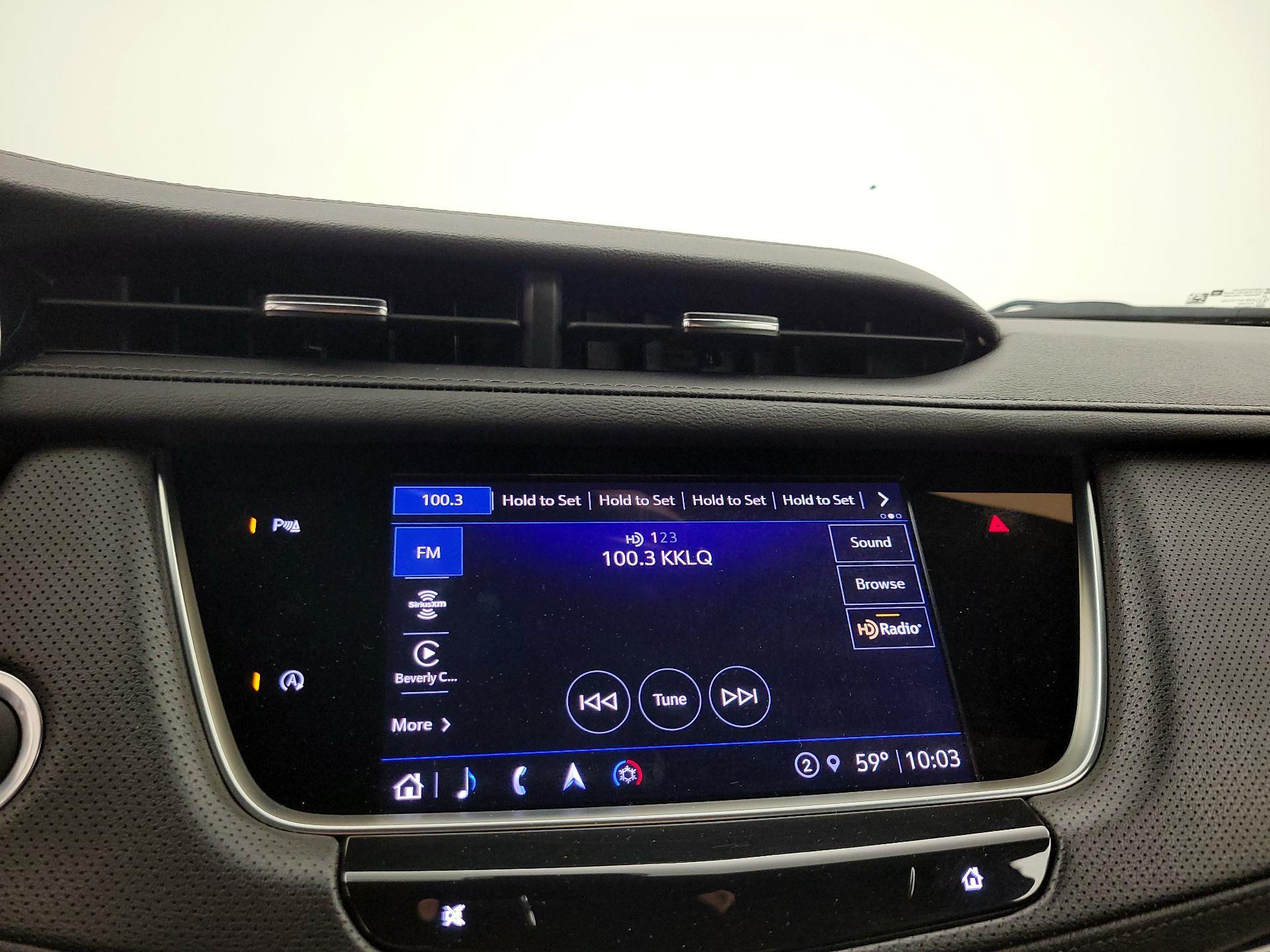 Thumbnail: 2025 Cadillac XT5 - 16