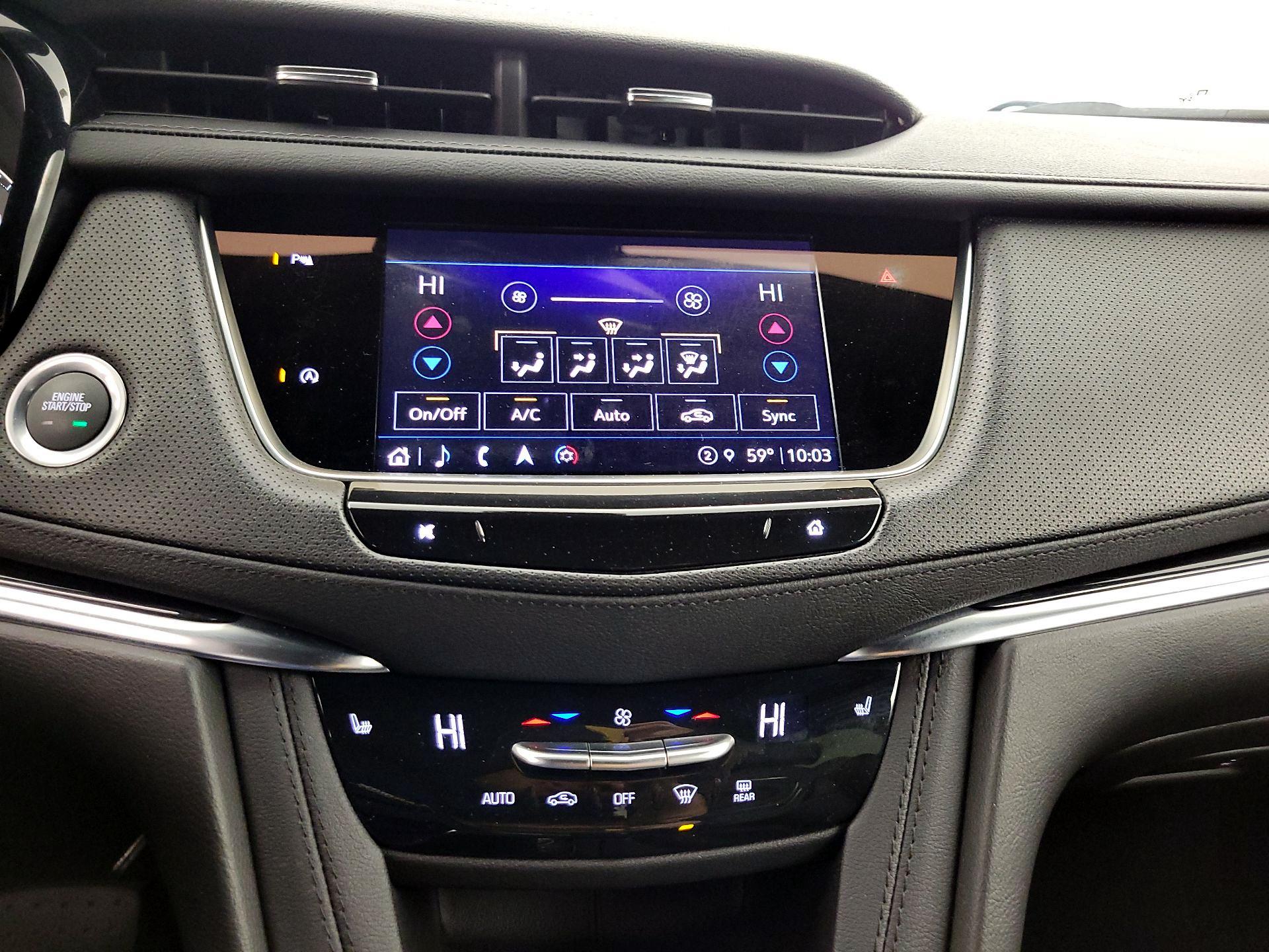 Thumbnail: 2025 Cadillac XT5 - 17