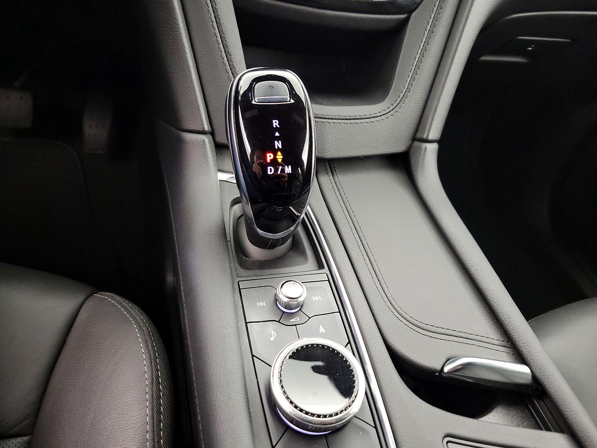 Thumbnail: 2025 Cadillac XT5 - 18