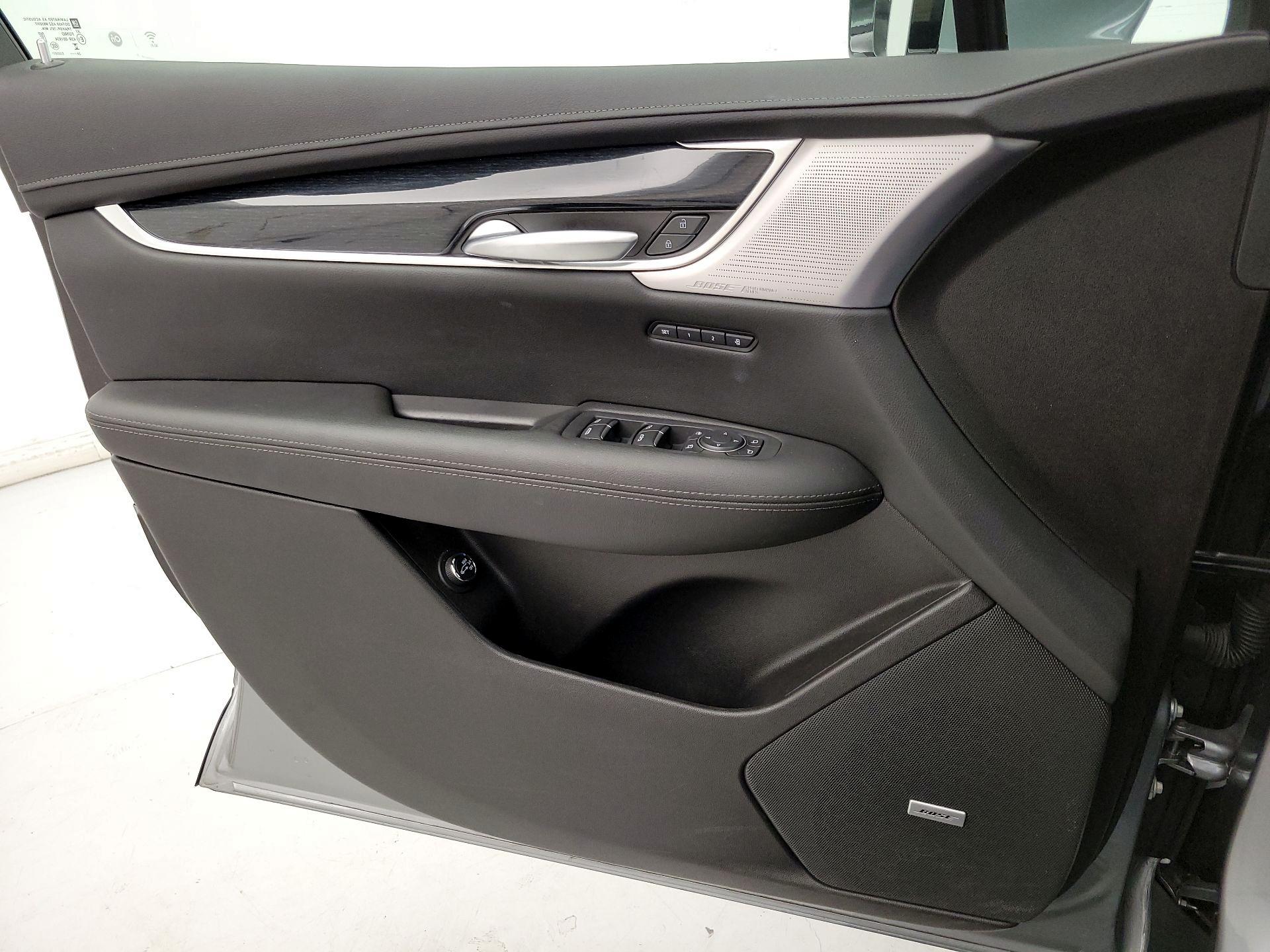 Thumbnail: 2025 Cadillac XT5 - 12