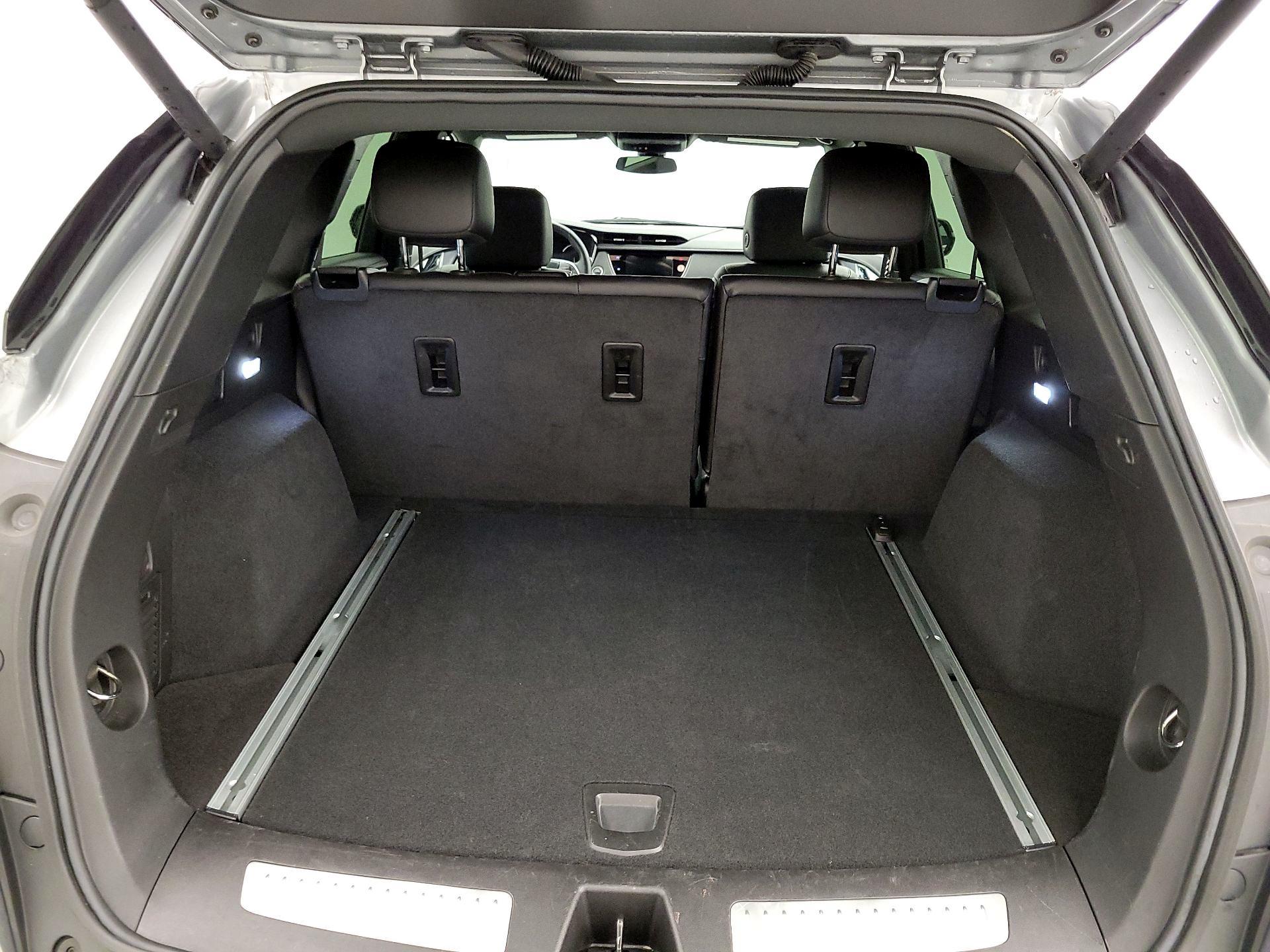 Thumbnail: 2025 Cadillac XT5 - 20