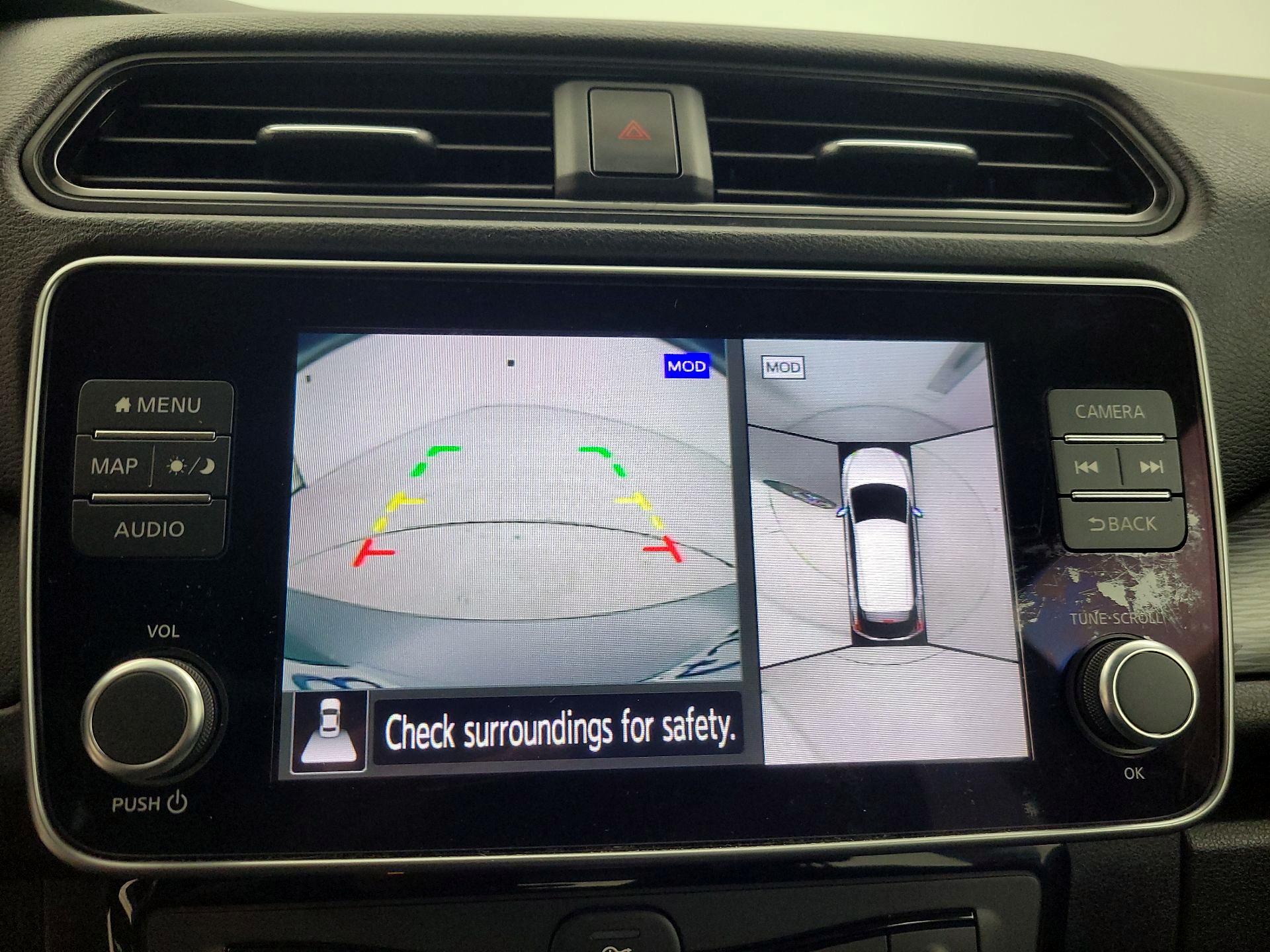 Thumbnail: 2020 Nissan Leaf - 15