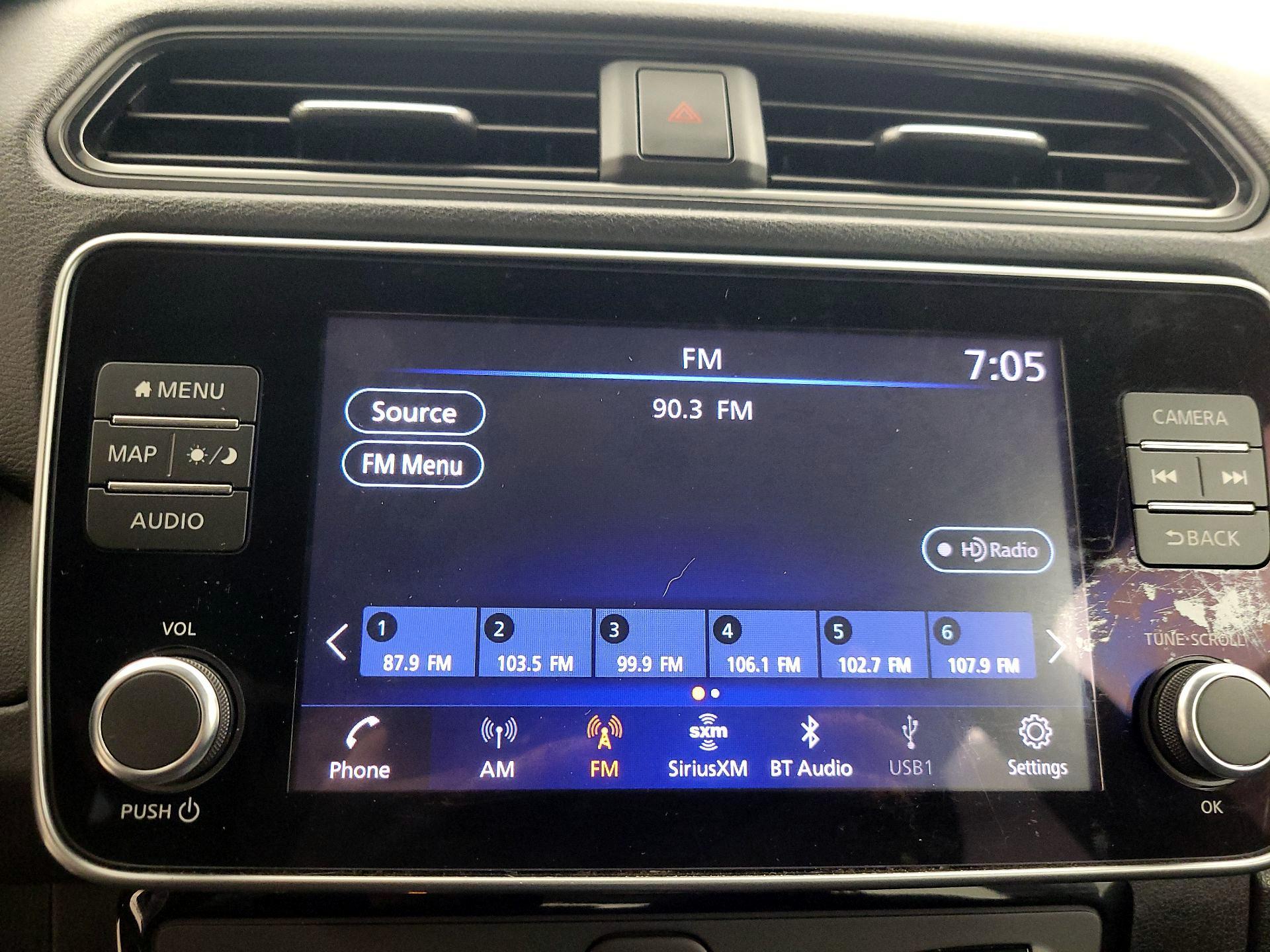 Thumbnail: 2020 Nissan Leaf - 16