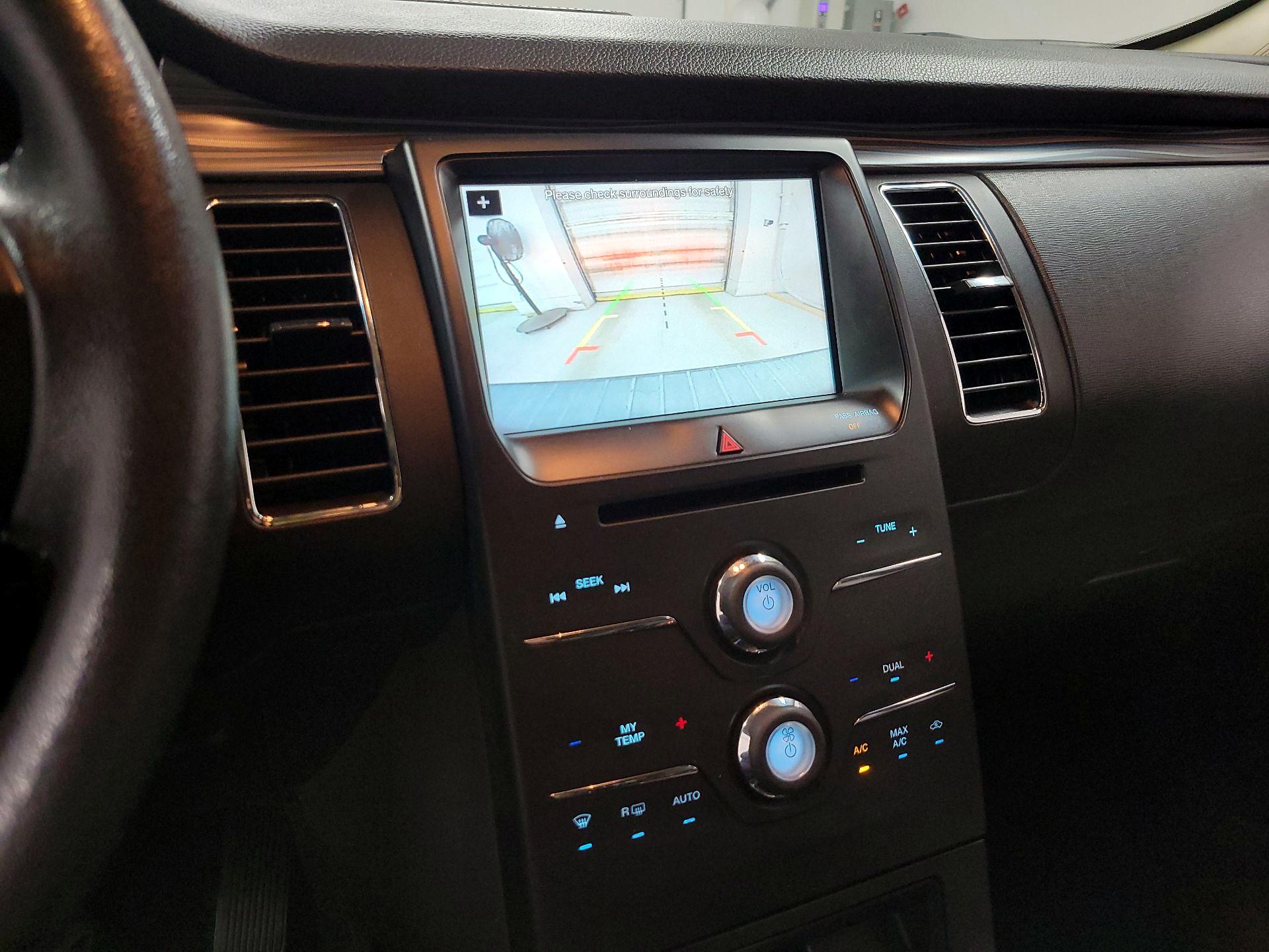 Thumbnail: 2018 Ford Flex - 12