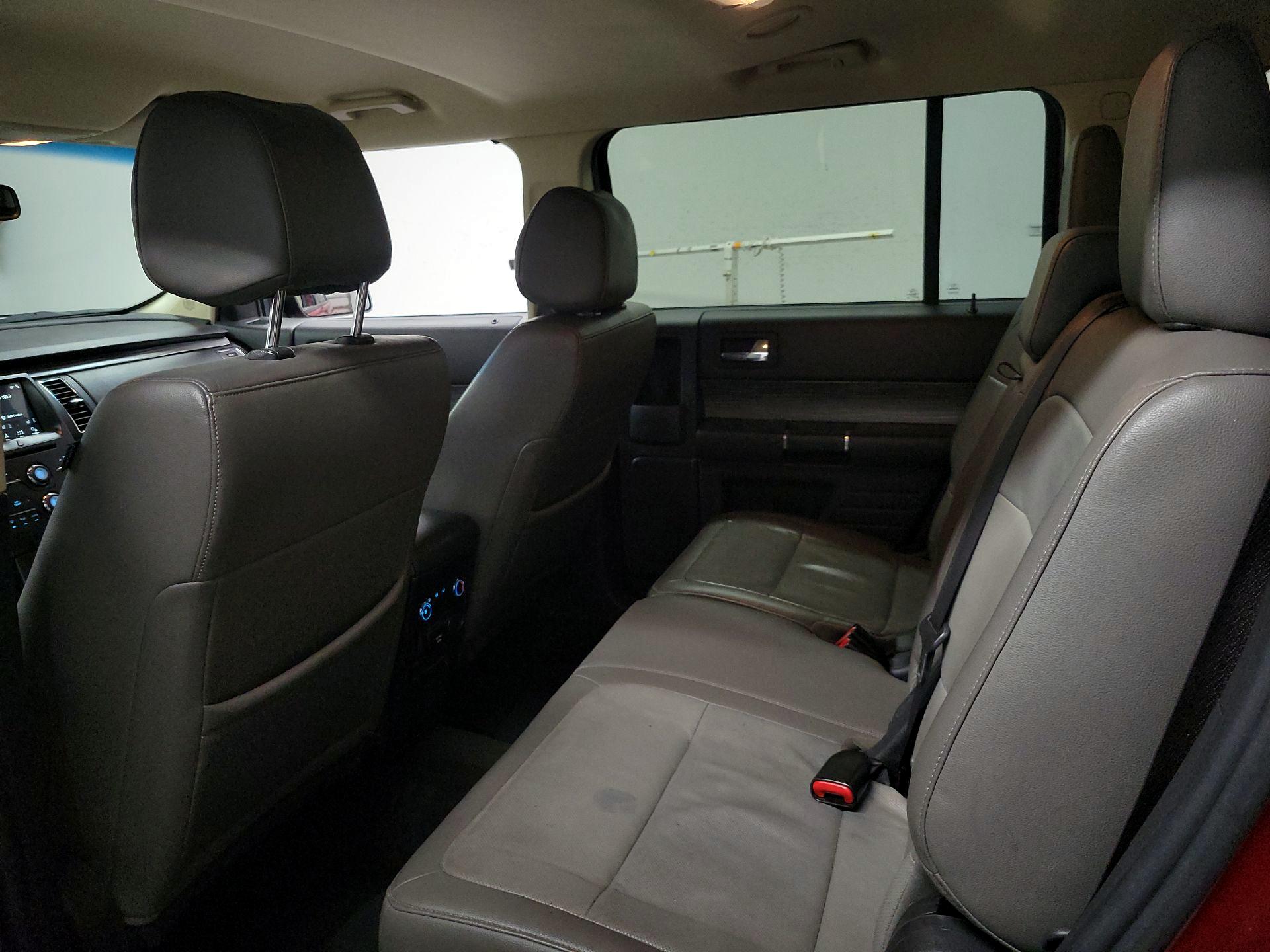 Thumbnail: 2018 Ford Flex - 16