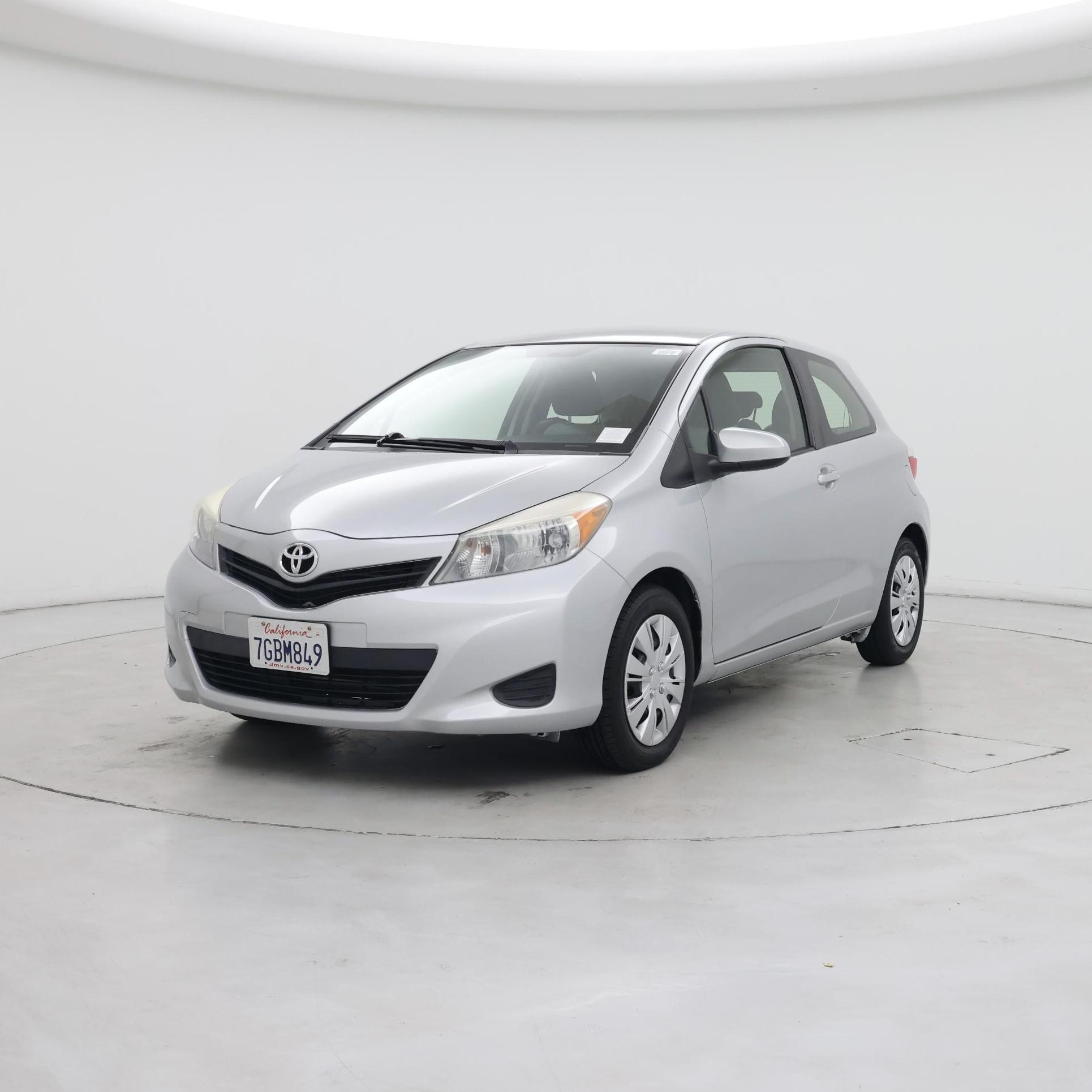 Thumbnail: 2014 Toyota Yaris - 4