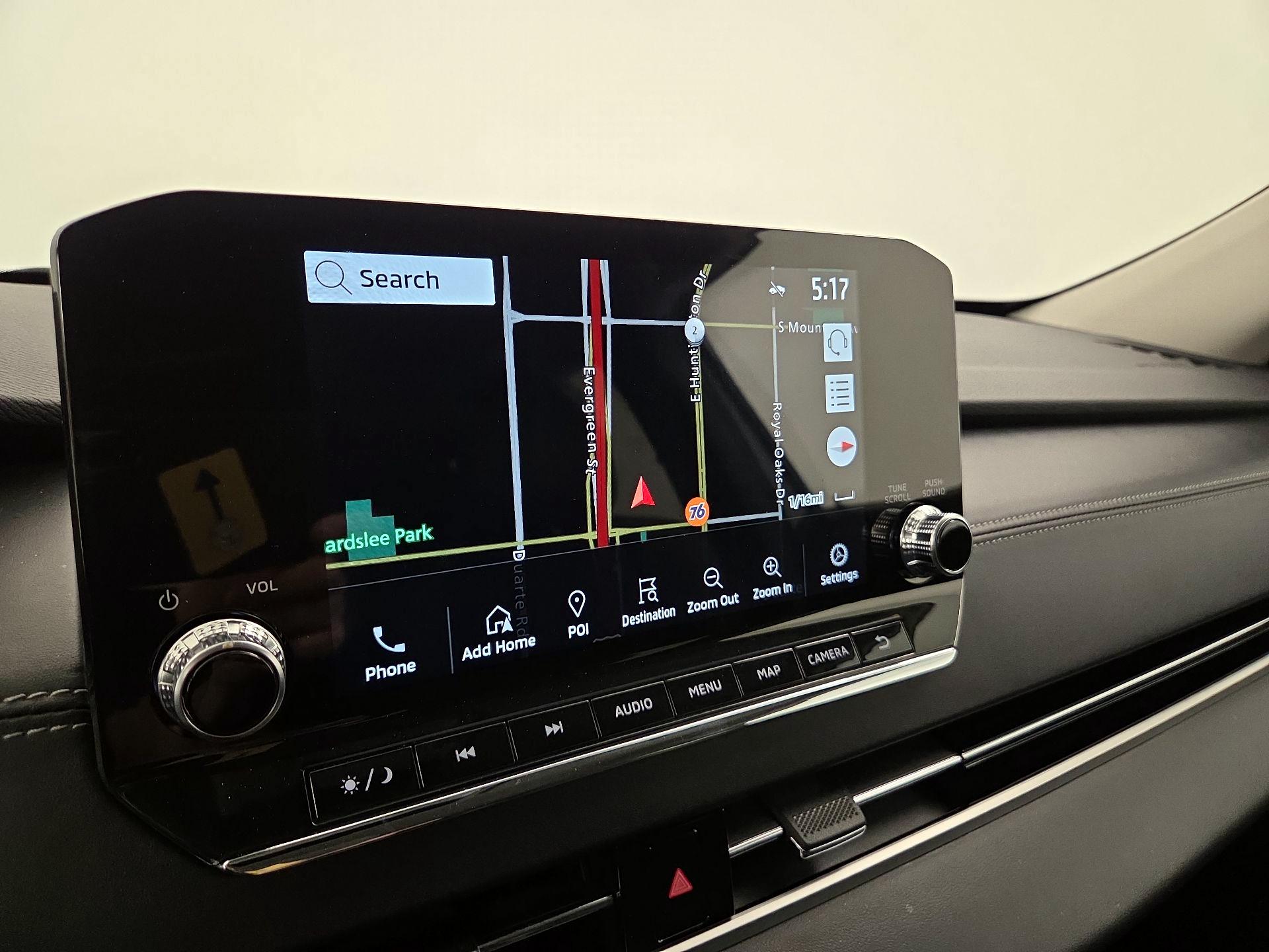 Thumbnail: 2024 Mitsubishi Outlander - 14