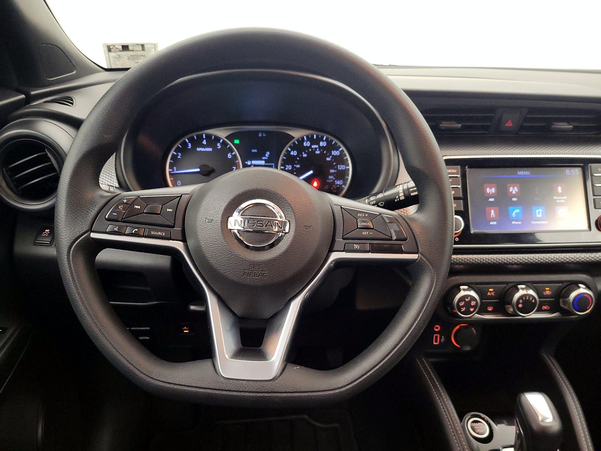 Thumbnail: 2019 Nissan Kicks - 10