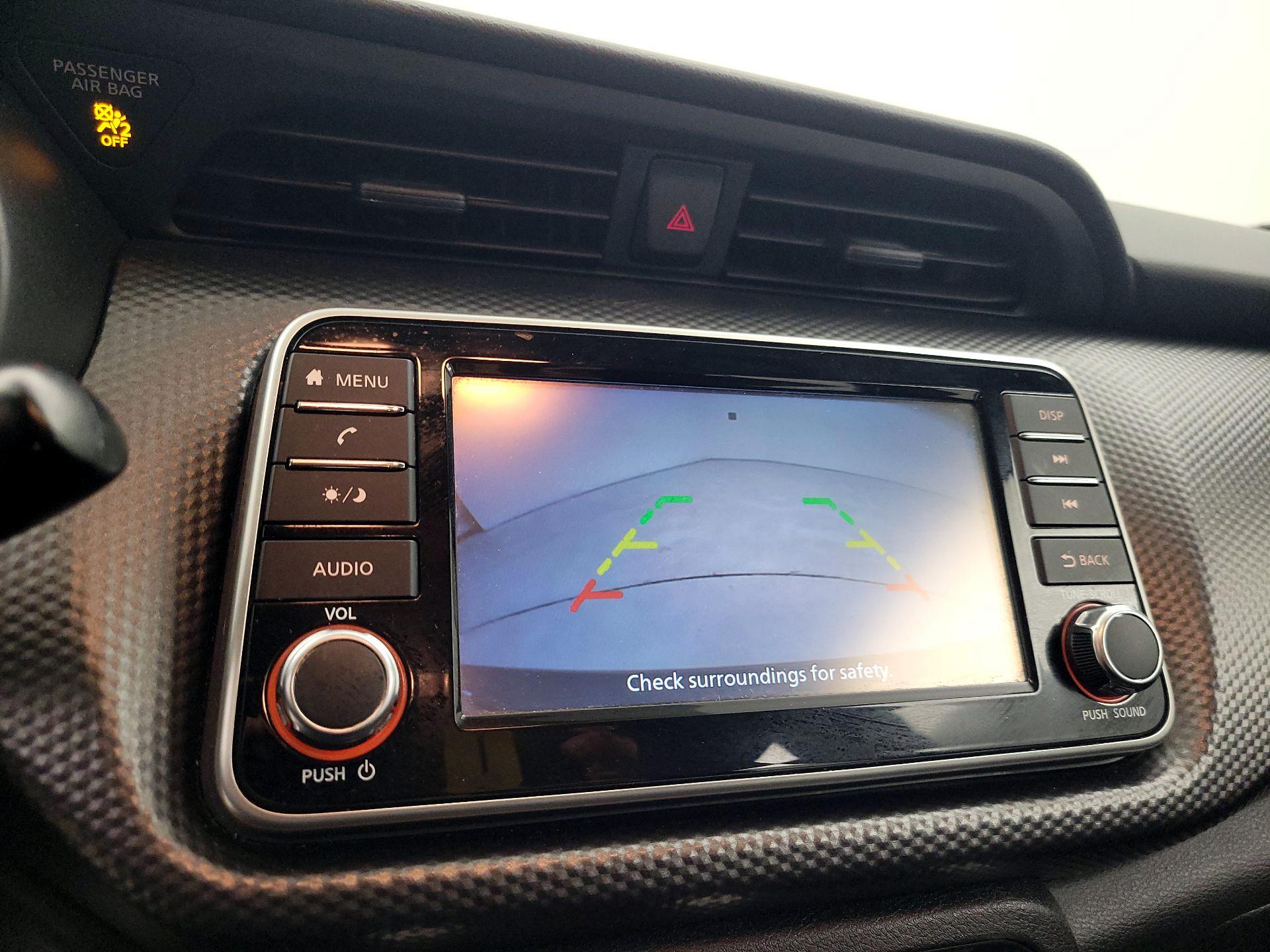 Thumbnail: 2019 Nissan Kicks - 14